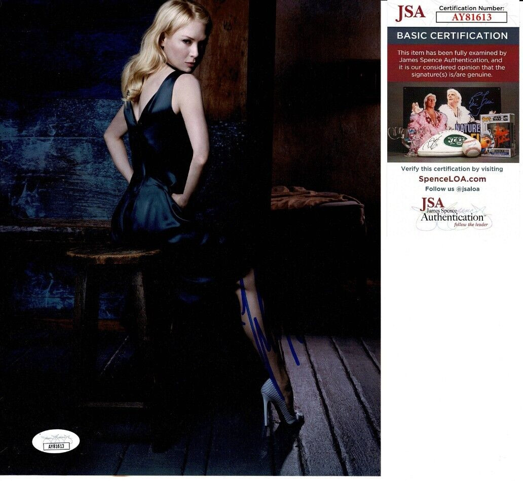 RENEE ZELLWEGER SIGNED 8X10 PHOTO “JERRY MAGUIRE, BRIDGET JONES” JSA COA