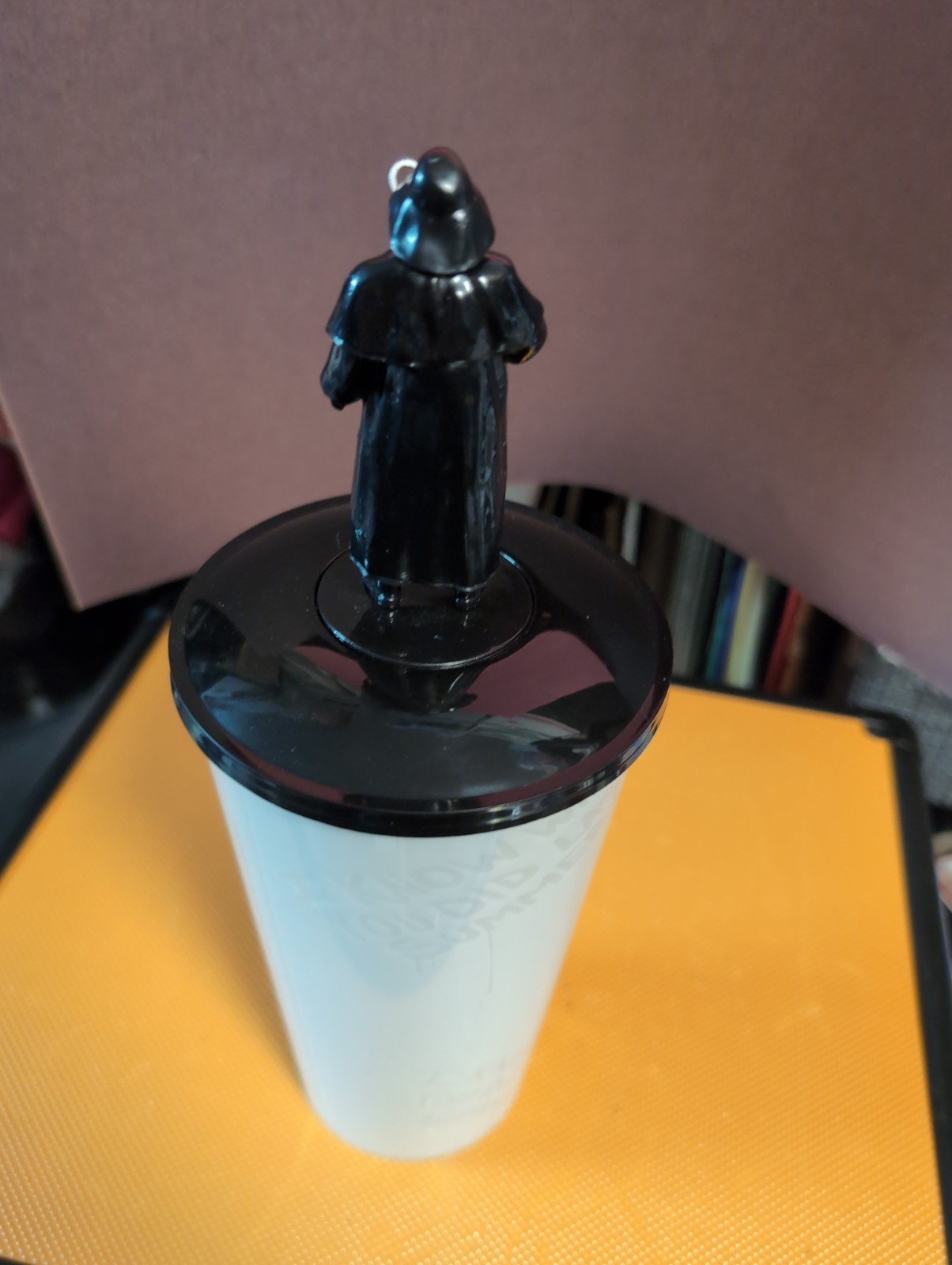 I Know What You Did Last Summer Color Change Fisherman Hook Topper Movie Cup New