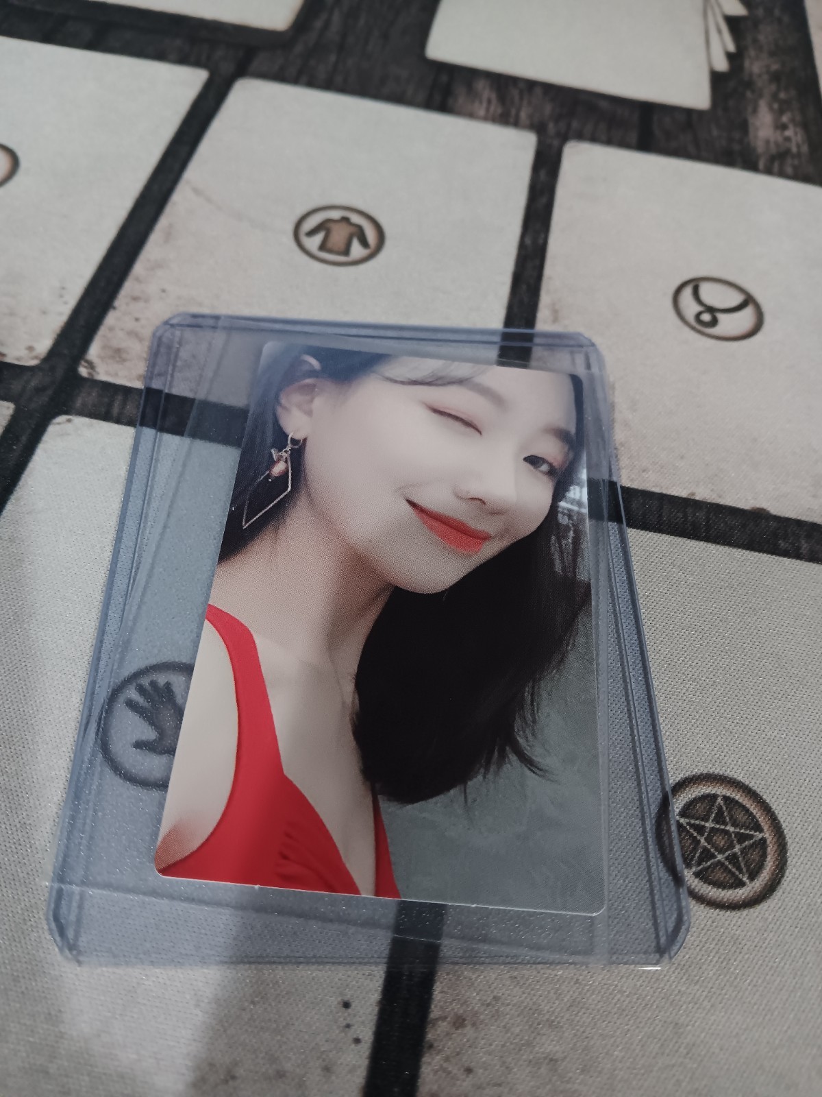 lovelyz always lovelyz once upon a time photocard&polaroid used good usa seller