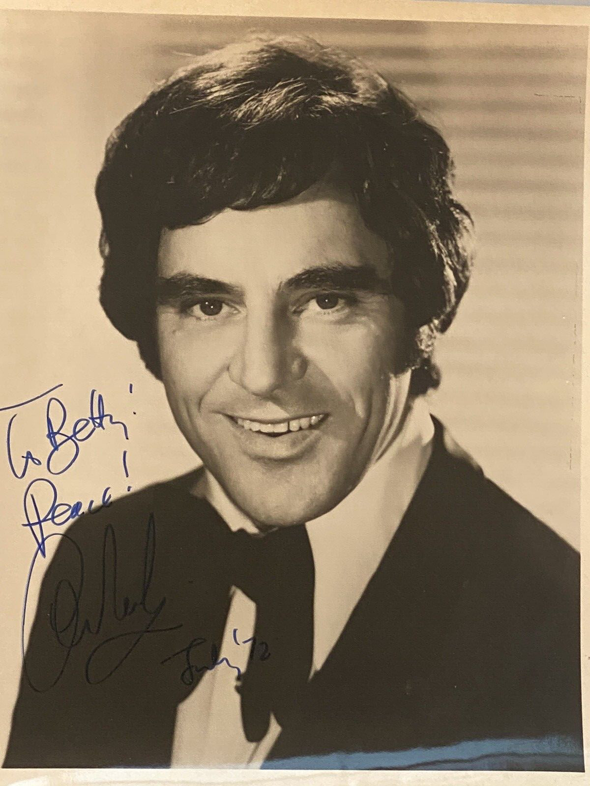 Anthony Newley Signed Dated July 1971 Autographed Photograph 8 x10 “Candy Man”