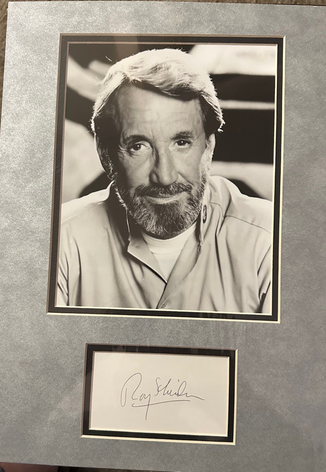 ROY SCHEIDER ( ” Jaws ” ) Autographed Matted Display