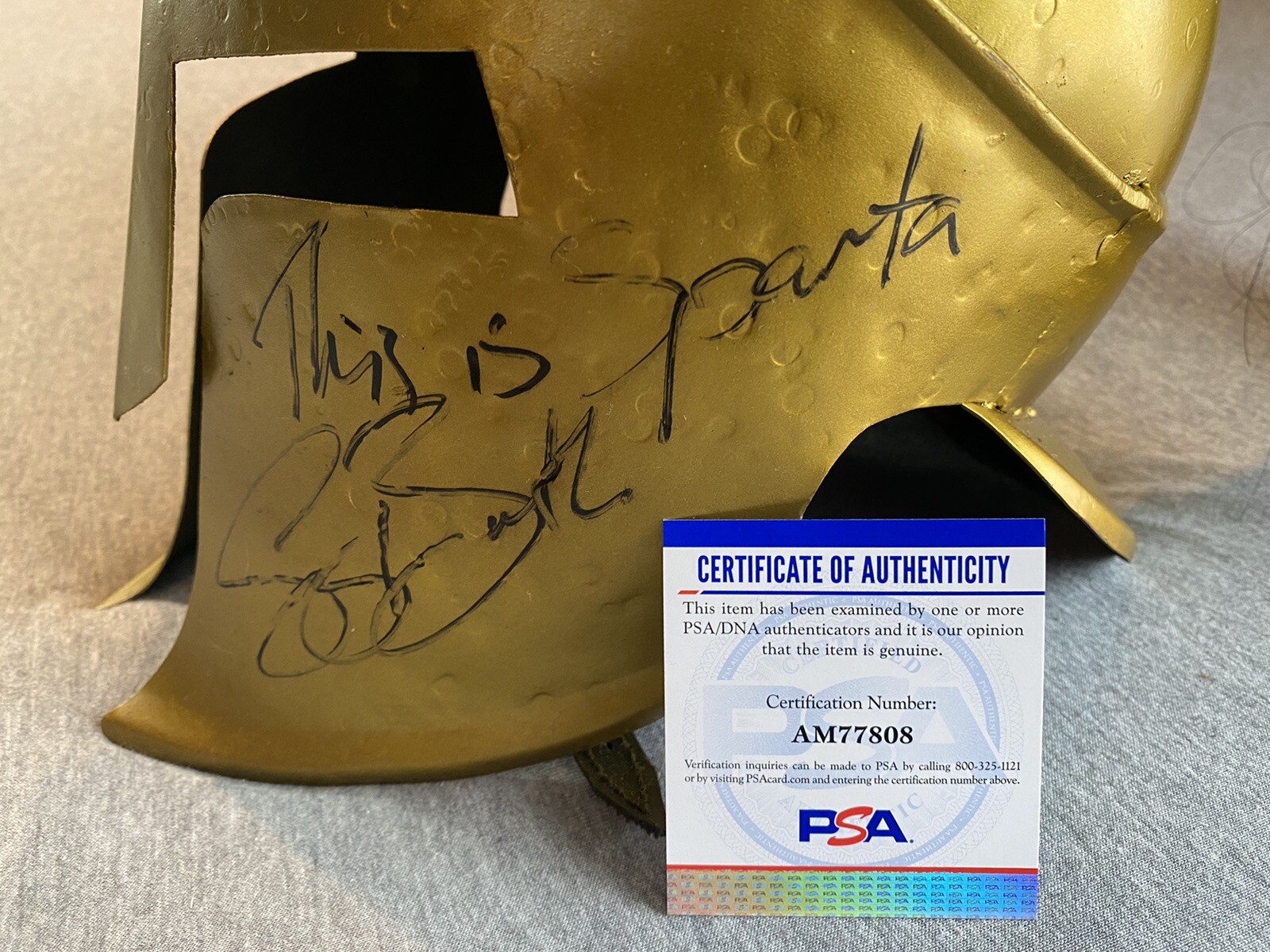 GERARD BUTLER SIGNED METAL FULL SIZE SPARTAN HELMET 300 KING LEONIDAS PSA 77808