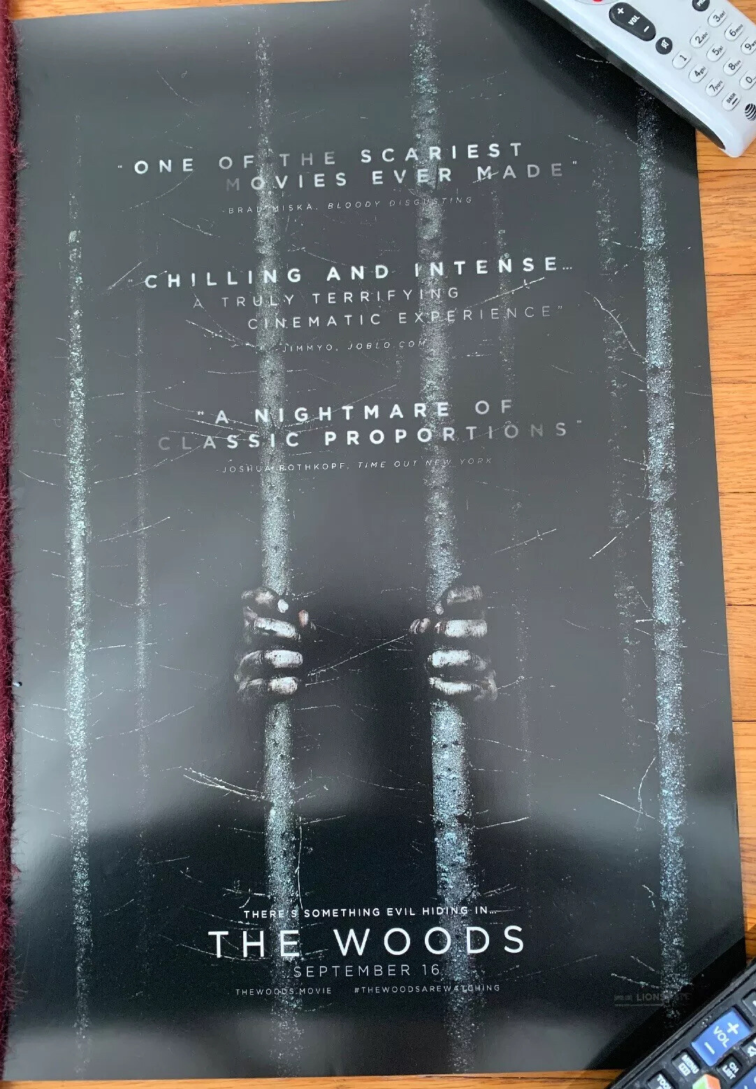 2016 SDCC San Diego Comic “THE WOODS” poster 20″ x 13.5″ Global Shipping