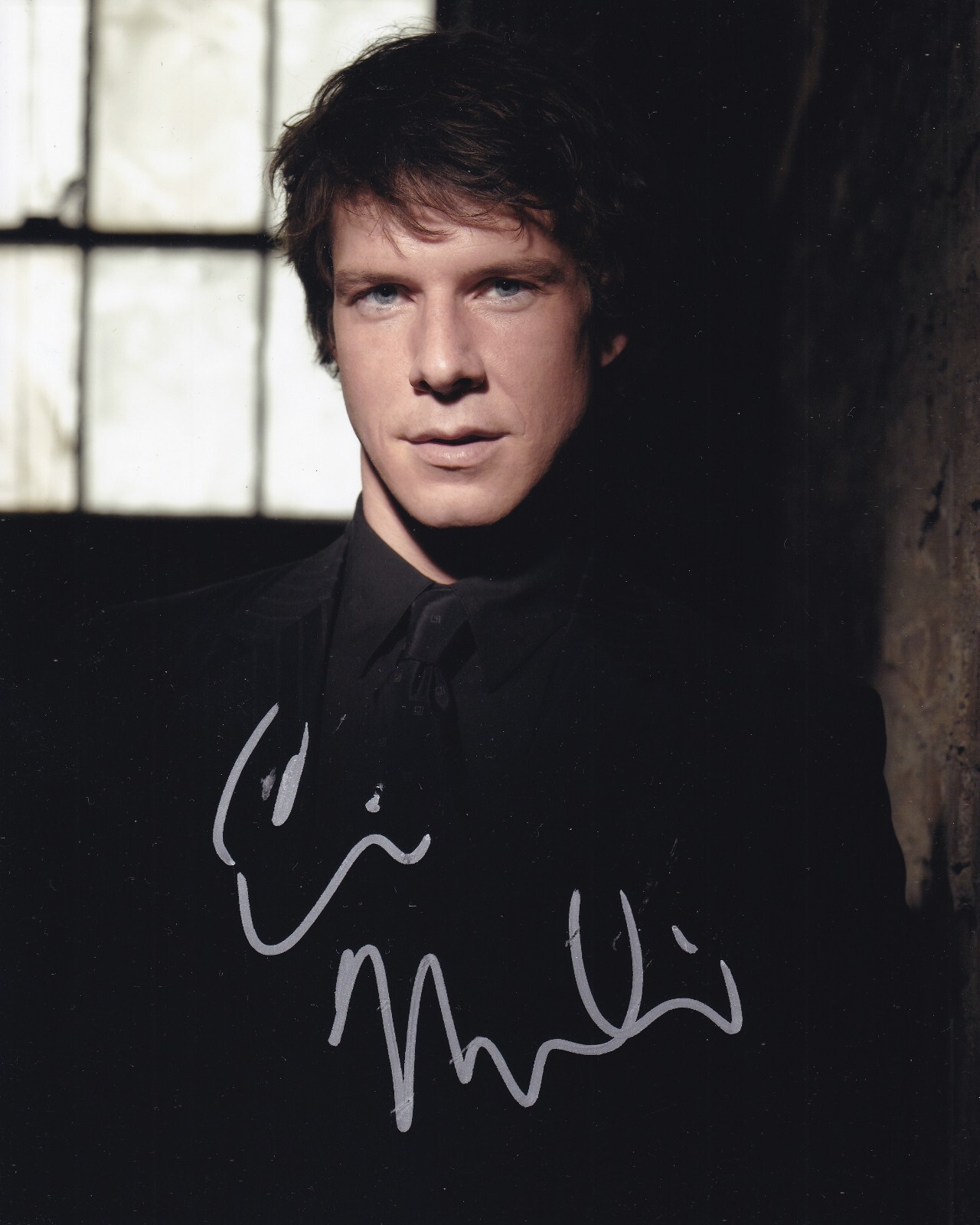 SIGNED 8×10 – ERIC MABIUS in “EYES” – Authentic AUTOGRAPHED Photo – UGLY BETTY