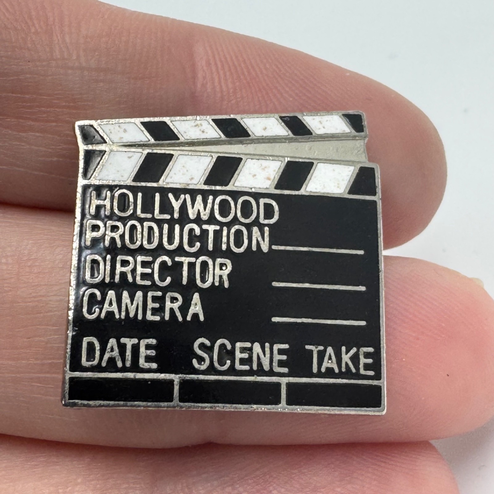 Vintage Hollywood Film Clapper Board Movie Production Lapel Pin Black White