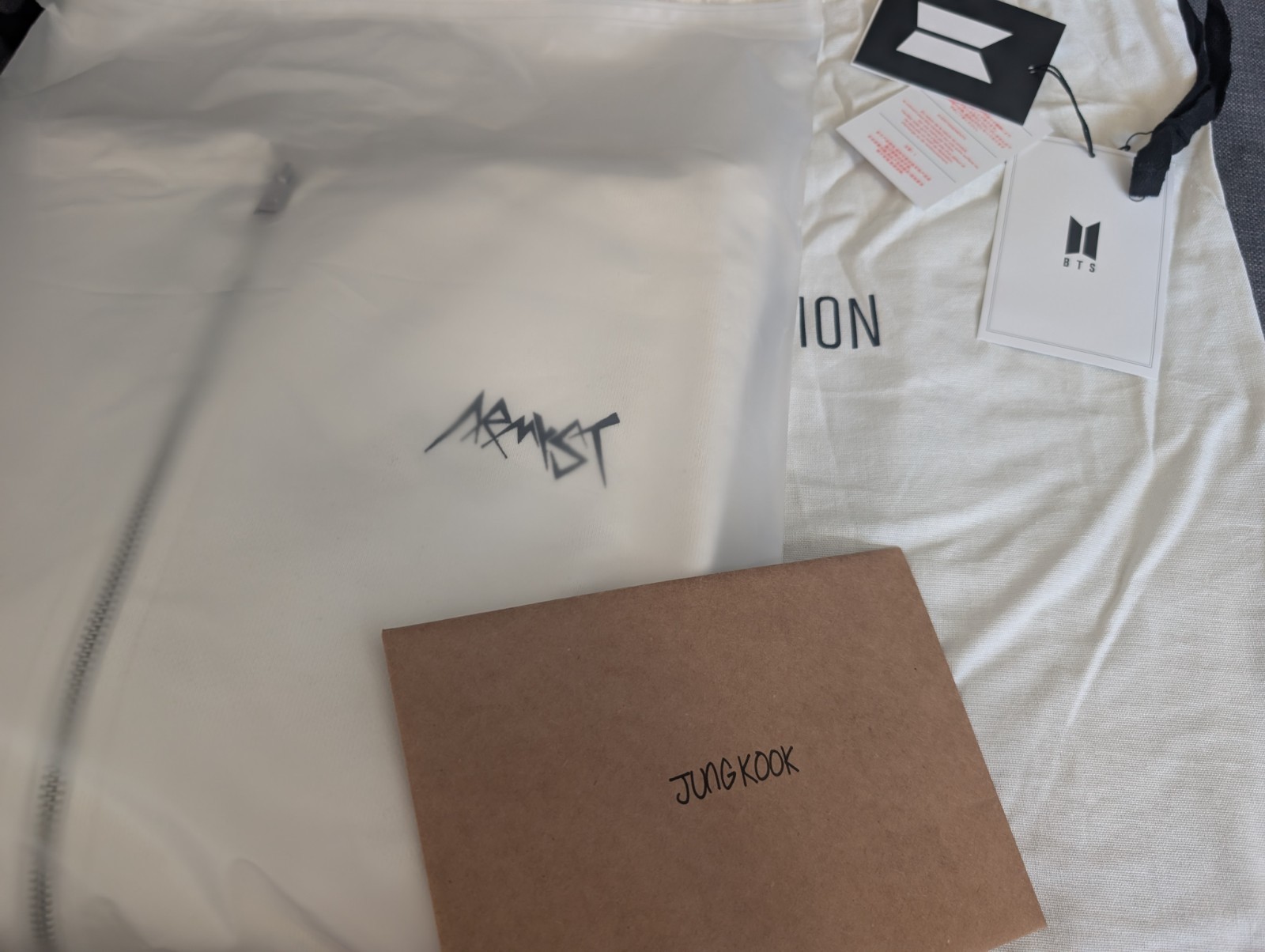 BTS Artist-Made Collection by BTS (Jung Kook “ARMYST” White Hoodie Size L)