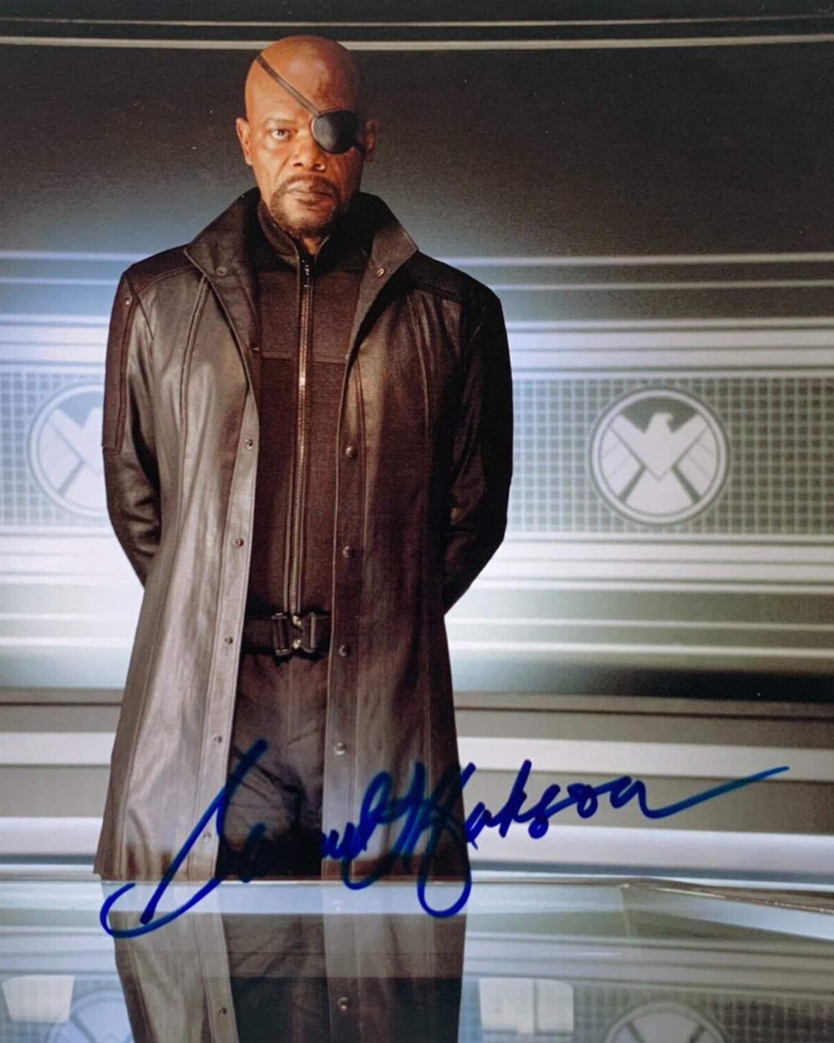 SAMUEL L. JACKSON “Nick Fury” signed photo, with COA, 8×10, The Avengers