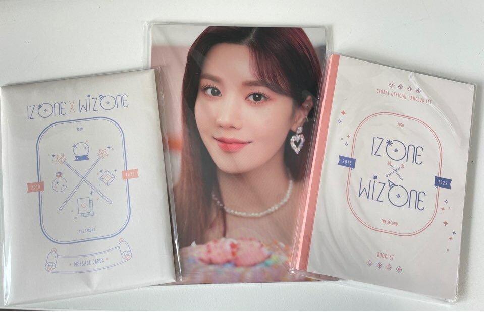 IZONE Wizone 2nd Fanclub Membership Kit Booklet + Message Cards + Mini Bromide
