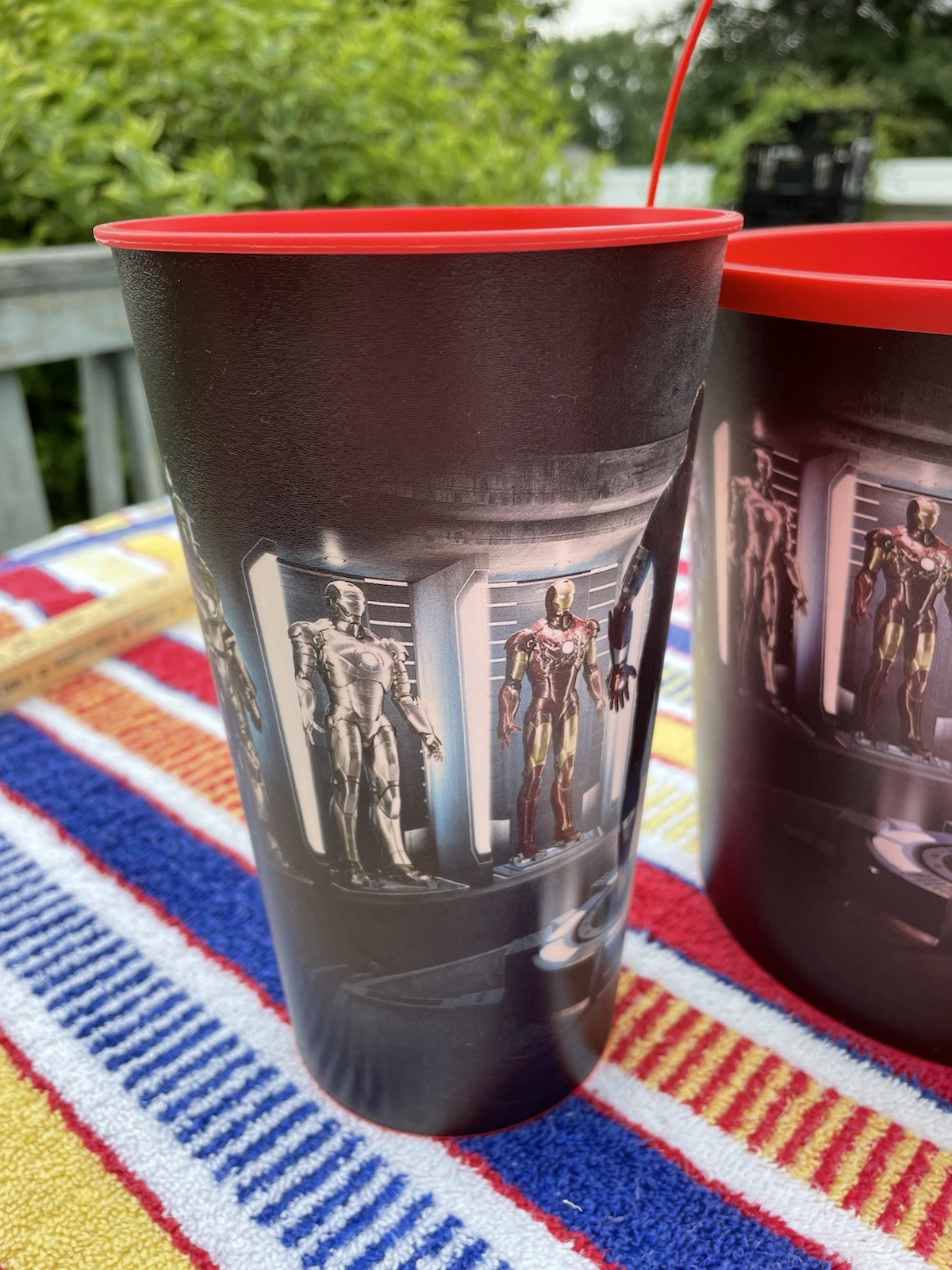 Marvel Iron Man 3 – Plastic Popcorn Bucket with 2 Large Cups 2013