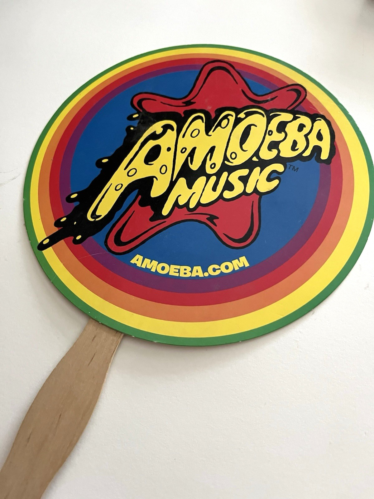 2010 Amoeba Music Hand Held Paper Fan 7.5″ – Memorabilia Novelty Advertisement
