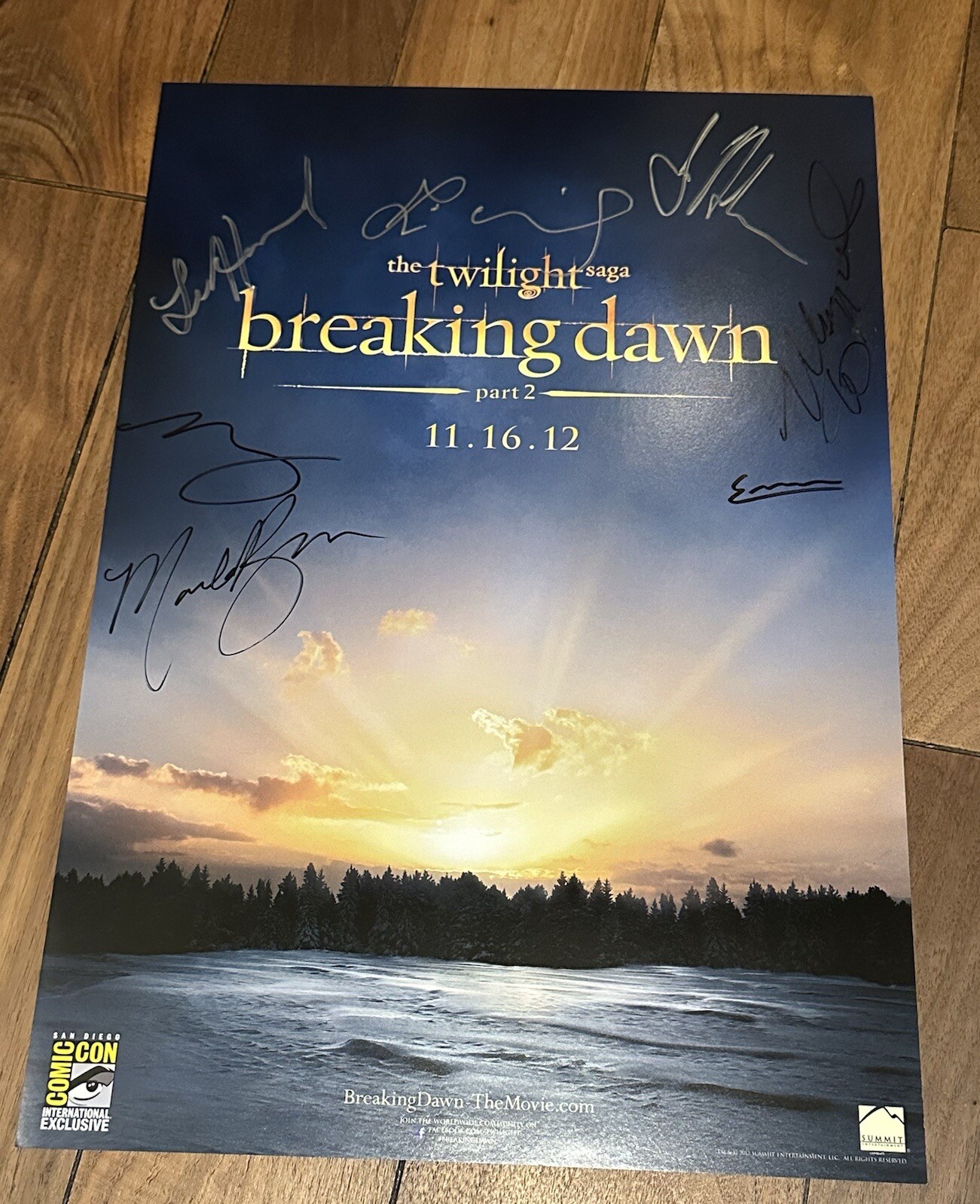 Twilight Breaking Dawn Signed Poster SDCC 2012
