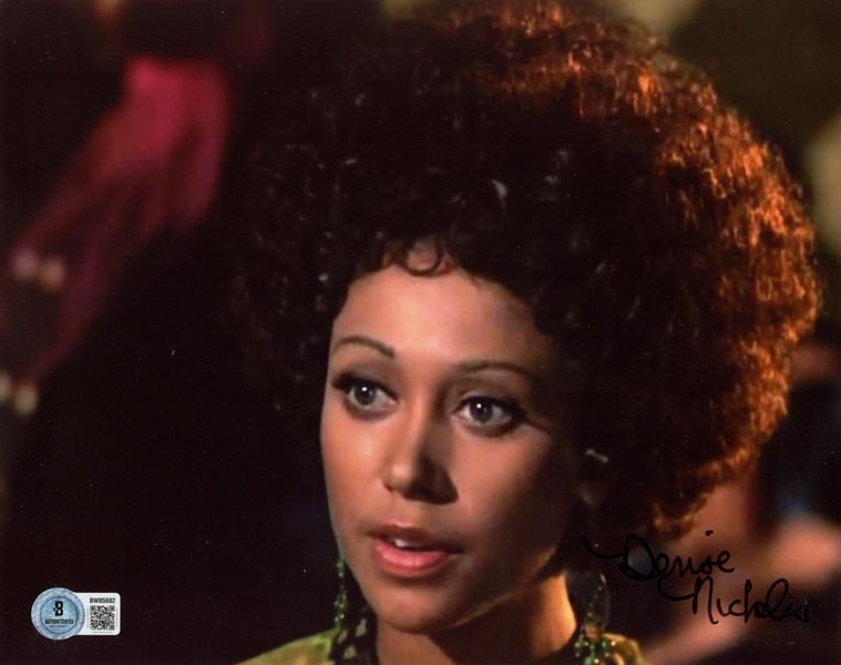 DENISE NICHOLAS SIGNED AUTOGRAPHED 8×10 PHOTO LIZ MCINTYRE ROOM 222 BECKETT BAS