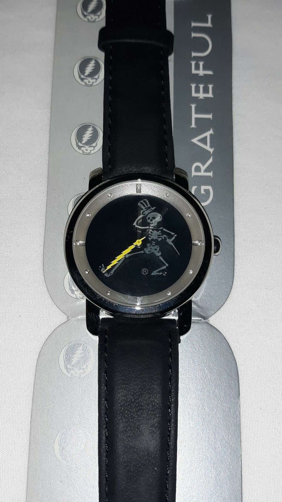 Grateful Dead Dancing Skeleton Black 1998 In Concert Wrist Watch – New Old Stock