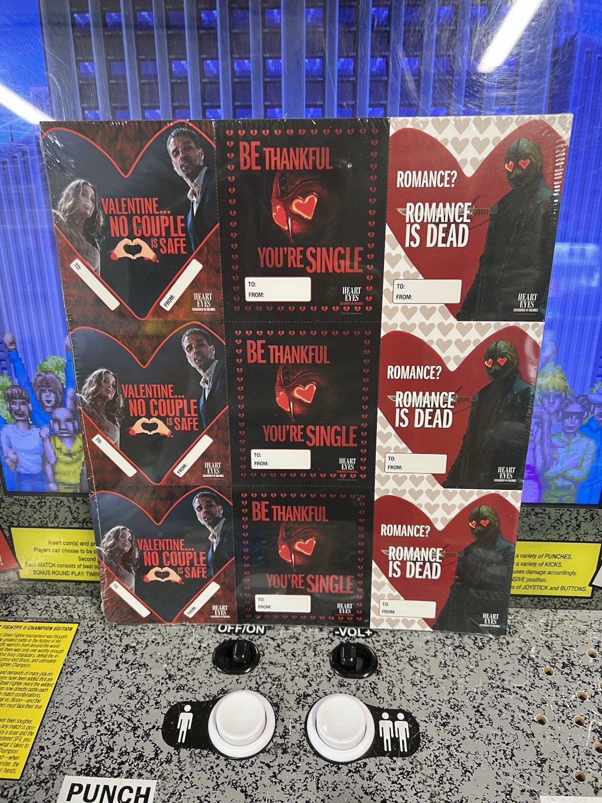 2025 Heart Eyes Regal Horror Movie Valentine Cards SEALED PACK of 50 x 9 = 450