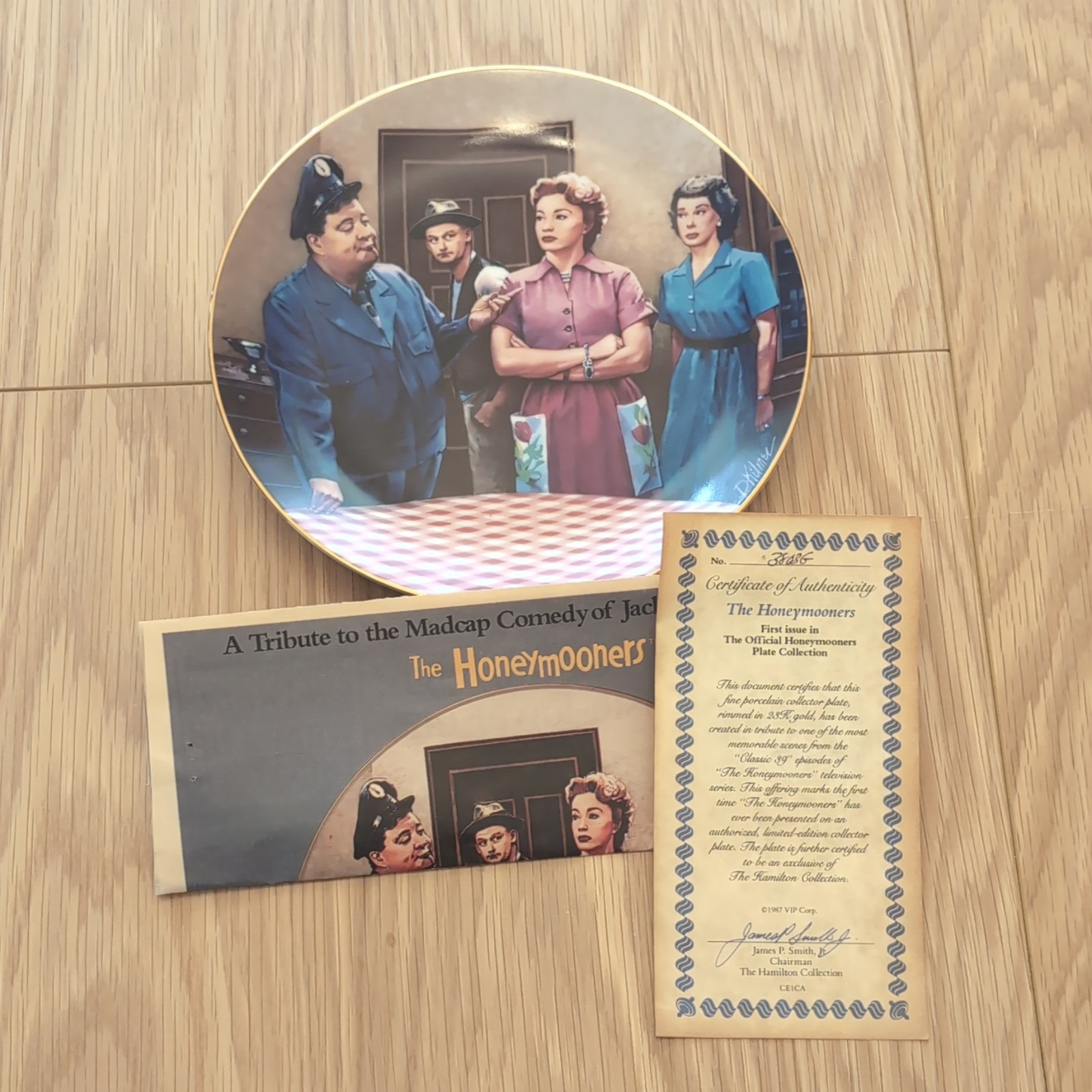 The Honeymooners Plate First Issue Jackie Gleason Hamilton Collection COA Box