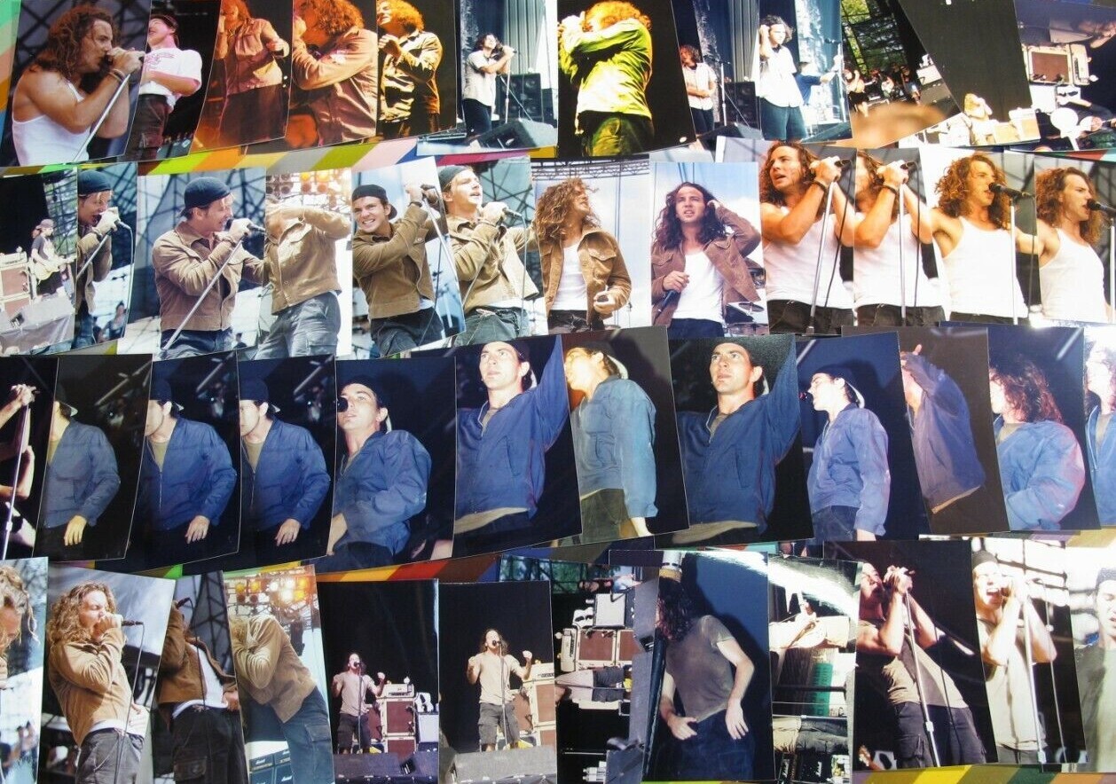 vtg concert photo print – Pearl Jam 1990s Eddie Vedder Ament Gossard Group 4