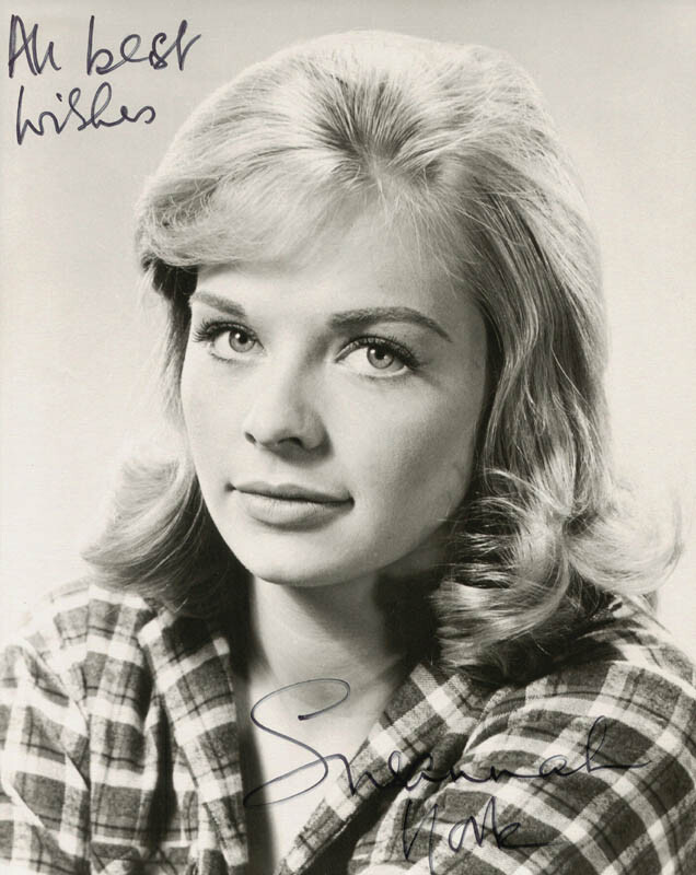 SUSANNAH YORK – PHOTOGRAPH SIGNED