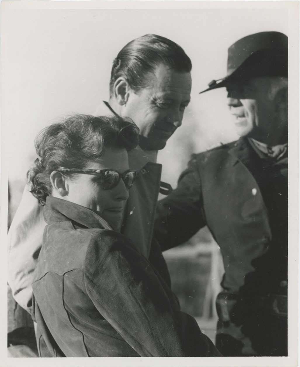 WILLIAM HOLDEN – Vintage Original 8″ X 1 0″ Candid Photo – 1960s?