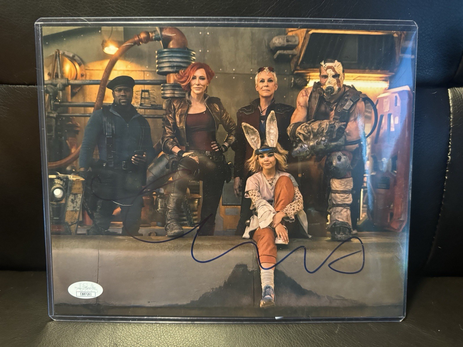 Cate Blanchett Borderlands Signed 8×10 Photograph JSA Autograph