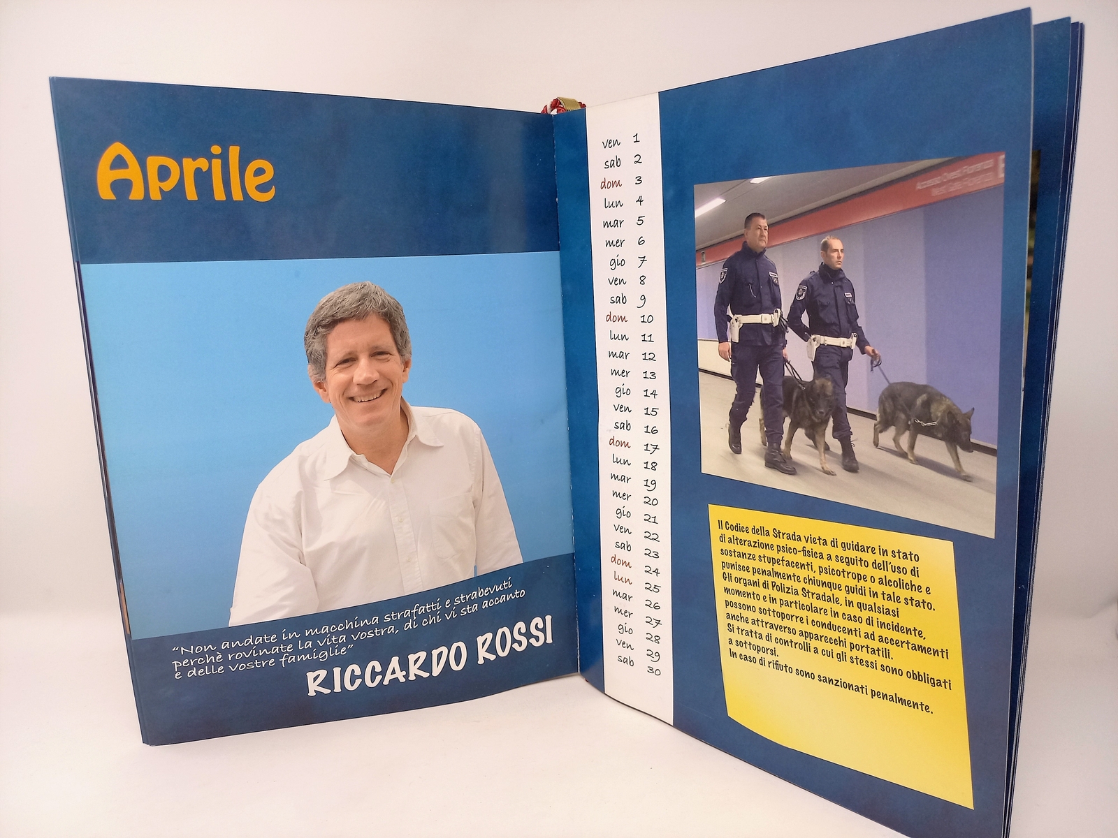 2016 Calendar Local Police of Milan / Municipality of Milan The Dreaming Street