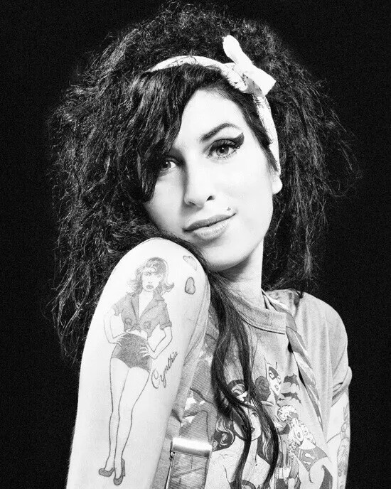 Famous Singer Amy Winehouse Rhythm And Blues Portrait 8×10 PHOTO PRINT