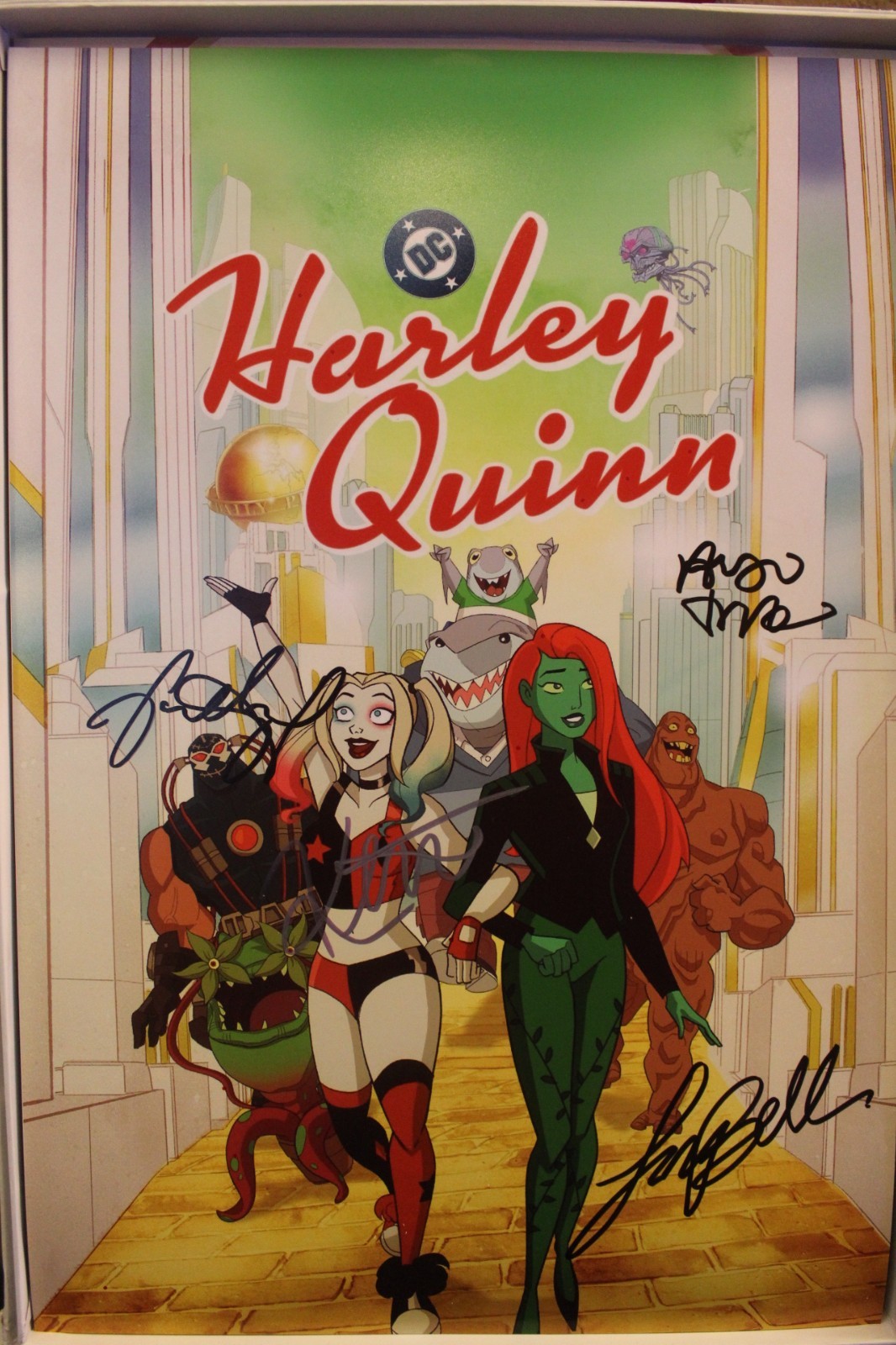 Signed Poster – Harley Quinn – DC – Lake Bell, Kaley Cuoco, 13×19 + COA.