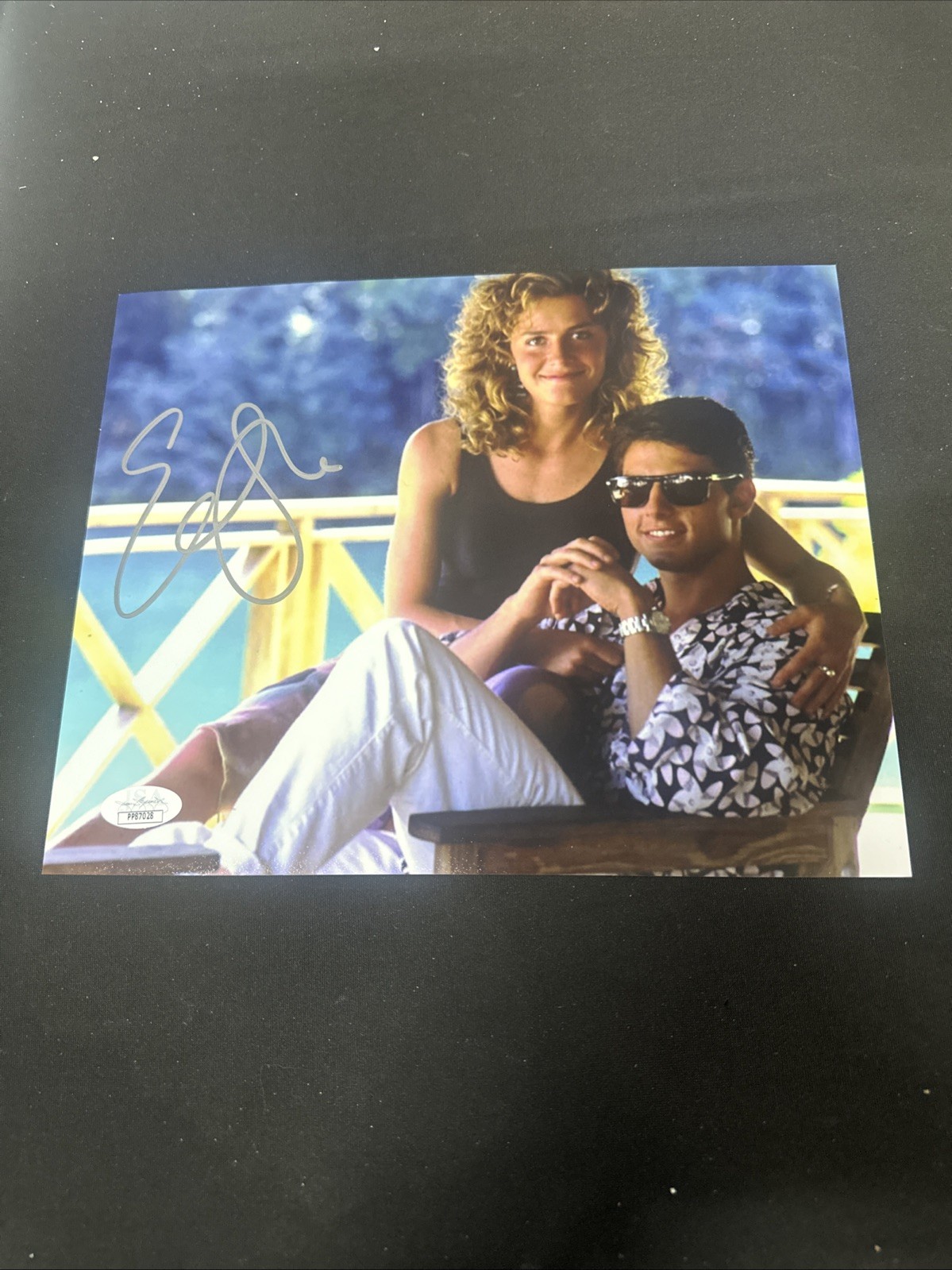 Elisabeth Shue signed 8×10 Photo autographed Picture with JSA Cert