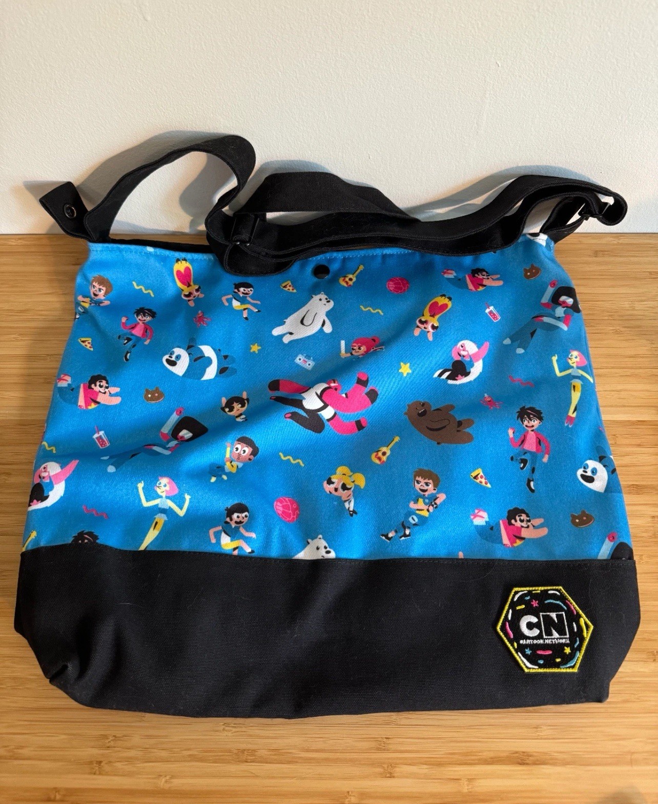Blue Cartoon Network Tote Bag (w/ CN Characters and Patch)