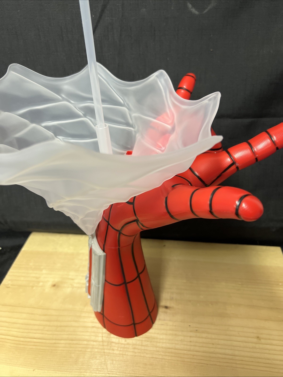 Spider-Man Hand Web Snack Drink Set Cup Popcorn Bucket Container & Popcorn Tins