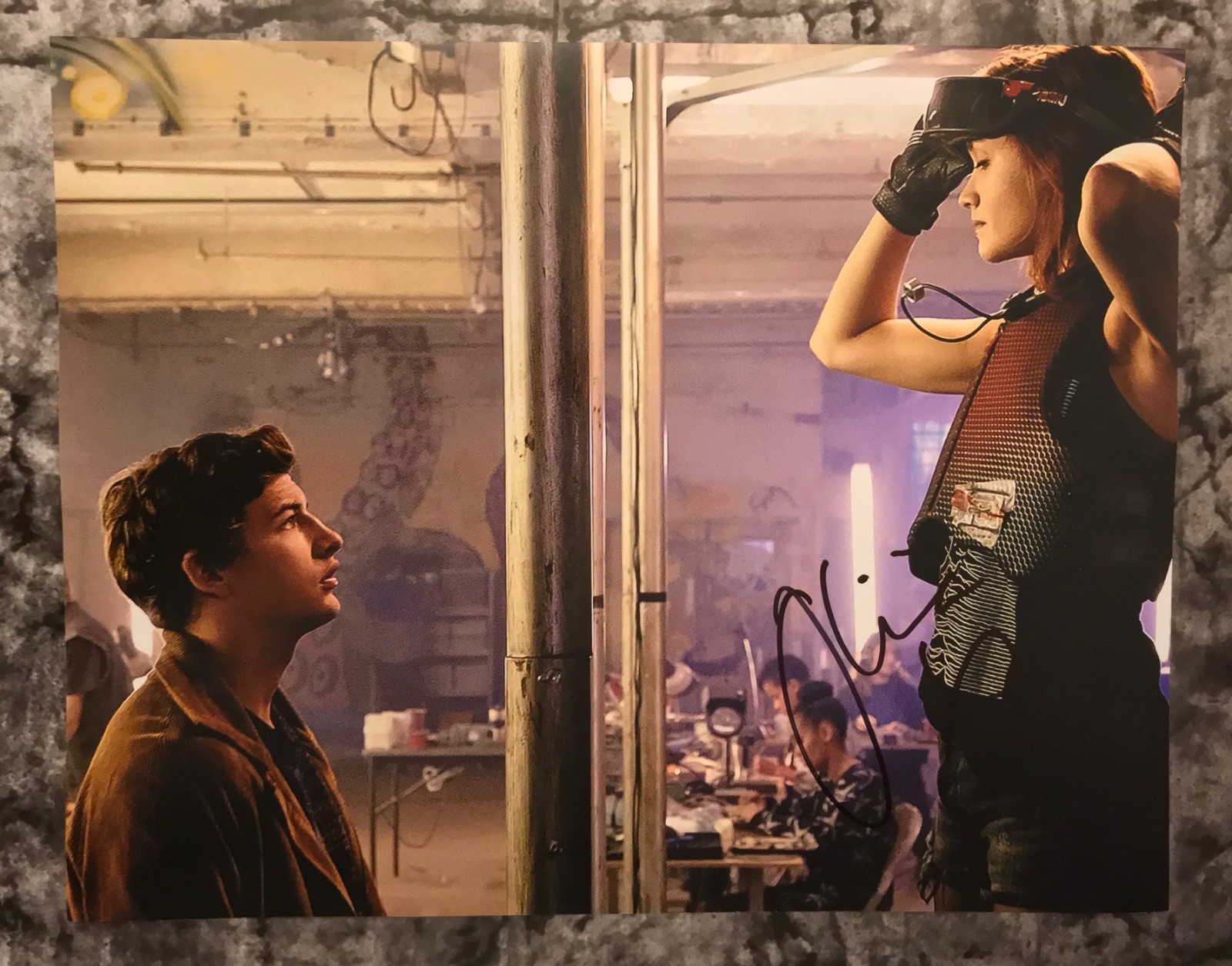 GFA Ready Player One * OLIVIA COOKE * Signed 11×14 Photo MH1 COA