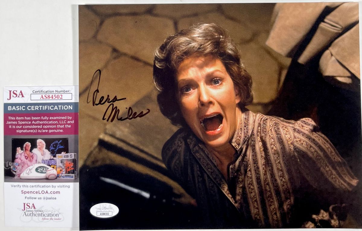 Vera Miles Signed Anthony Perkin’s Psycho II 8×10 Photo B Autograph JSA COA