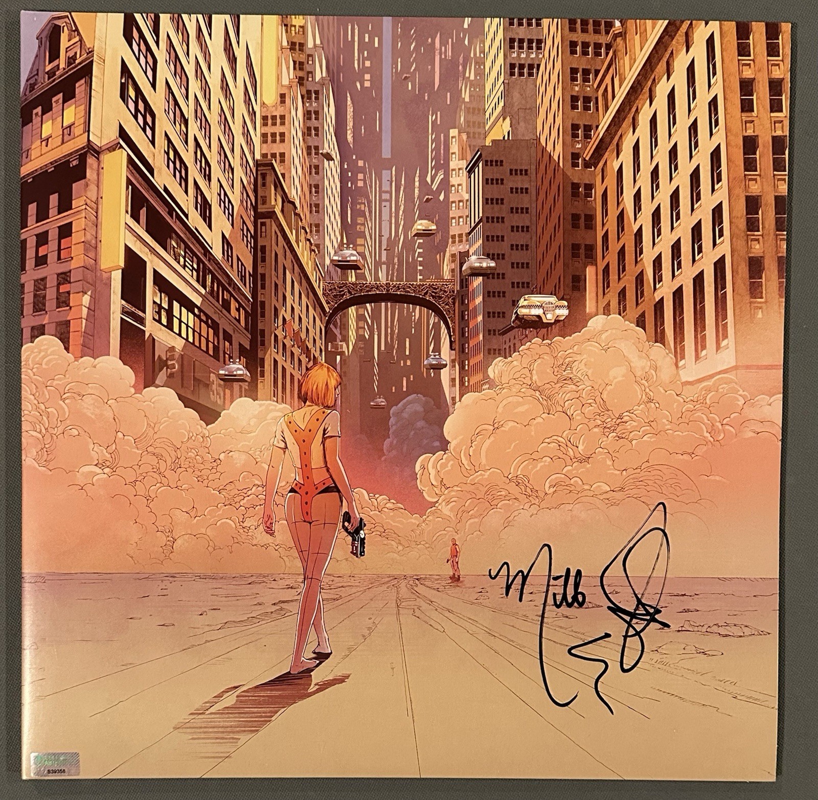 Milla Jovovich Signed The Fifth Element Soundtrack Mondo Vinyl Record ACOA COA