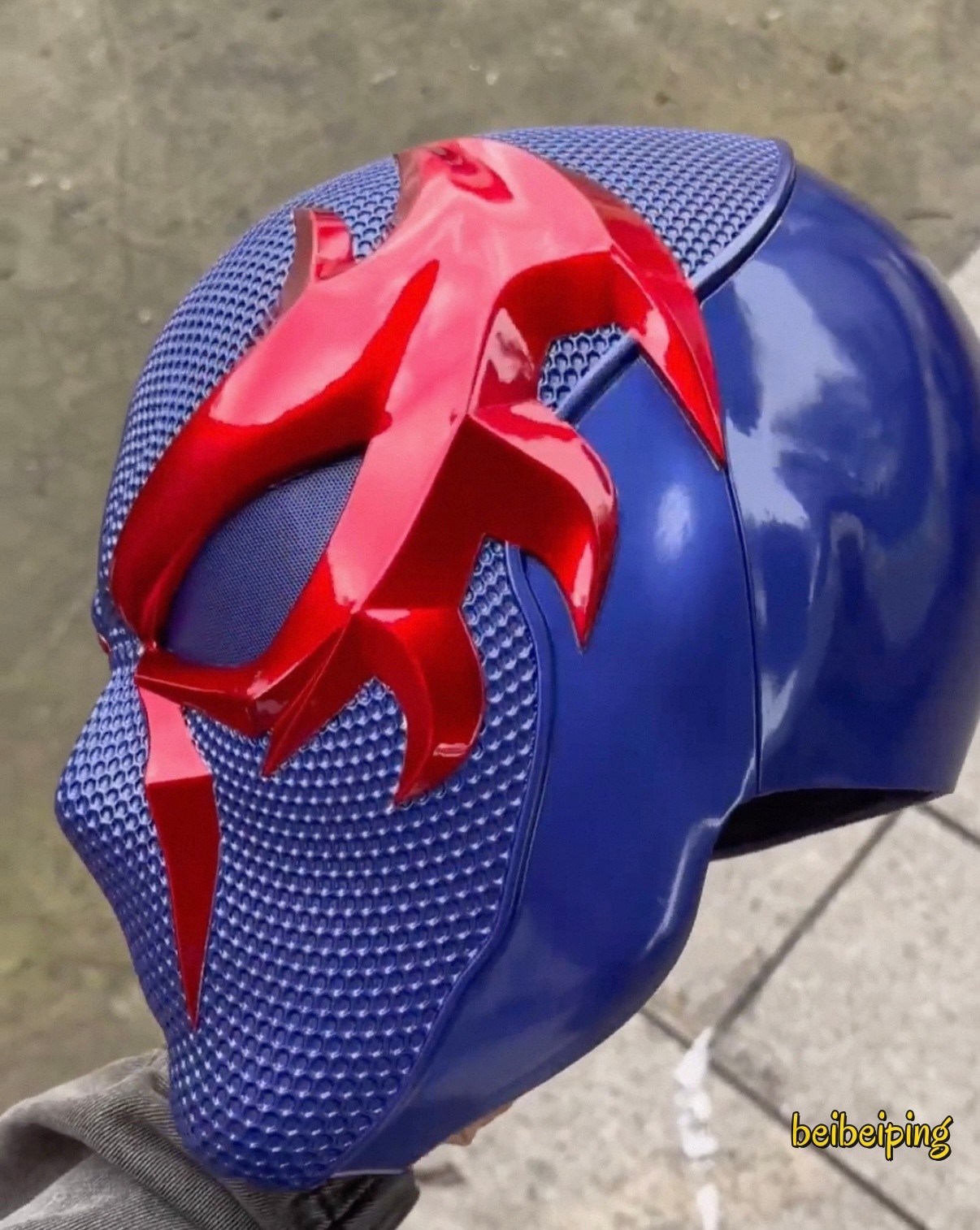Marvels Spider-man 2099 1:1 Wearable FRP Helmet Mask Halloween Cosplay Prop Gift