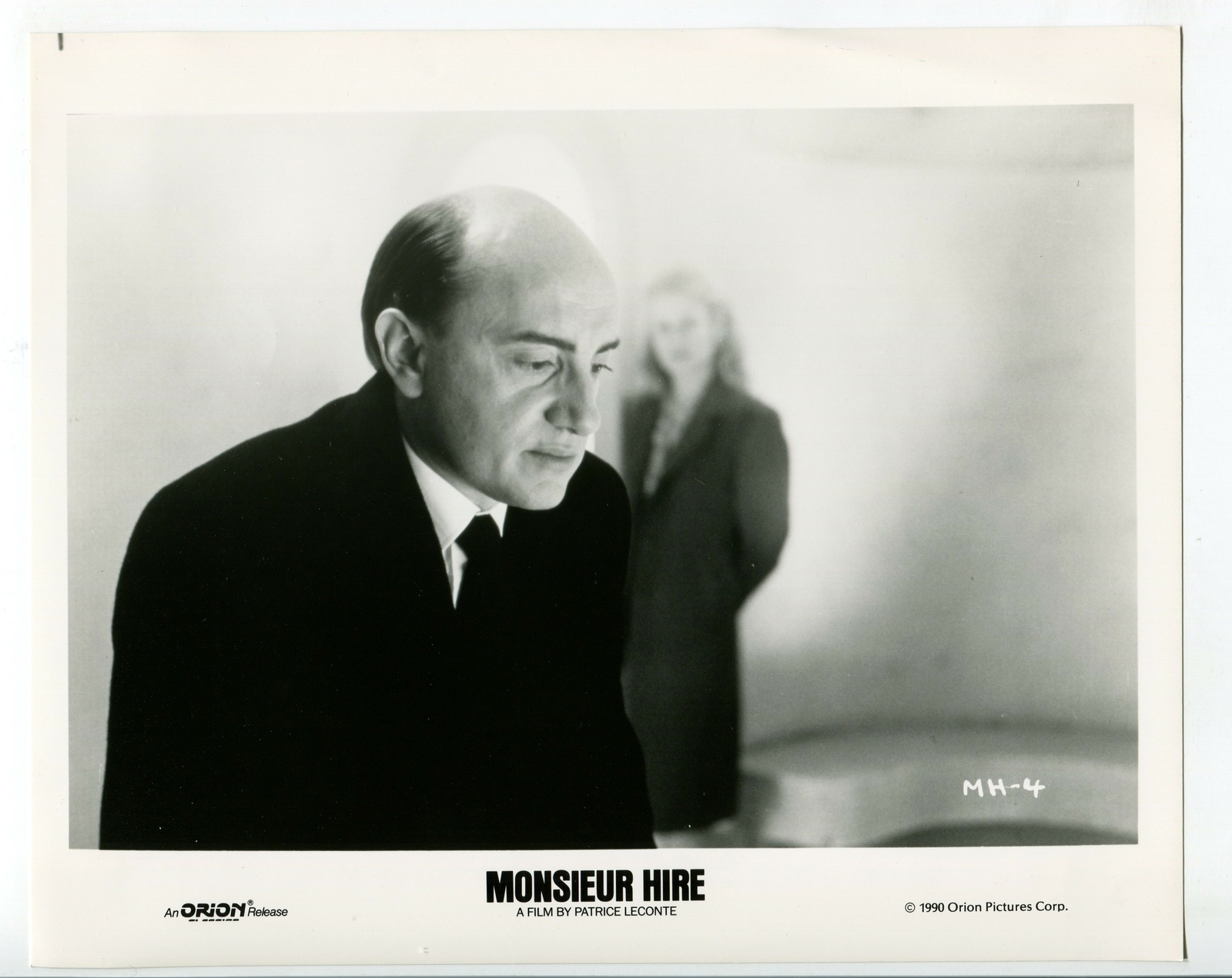 Monsieur Hire-8×10-Still-Blanc-VG-Thriller-Crime-Drama-1989