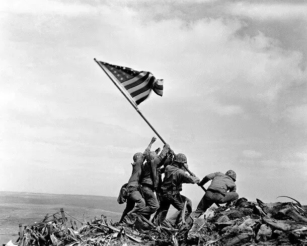 Marines Raising The Flag Over Iwo Jima World War II 8×10 PRINT PHOTO