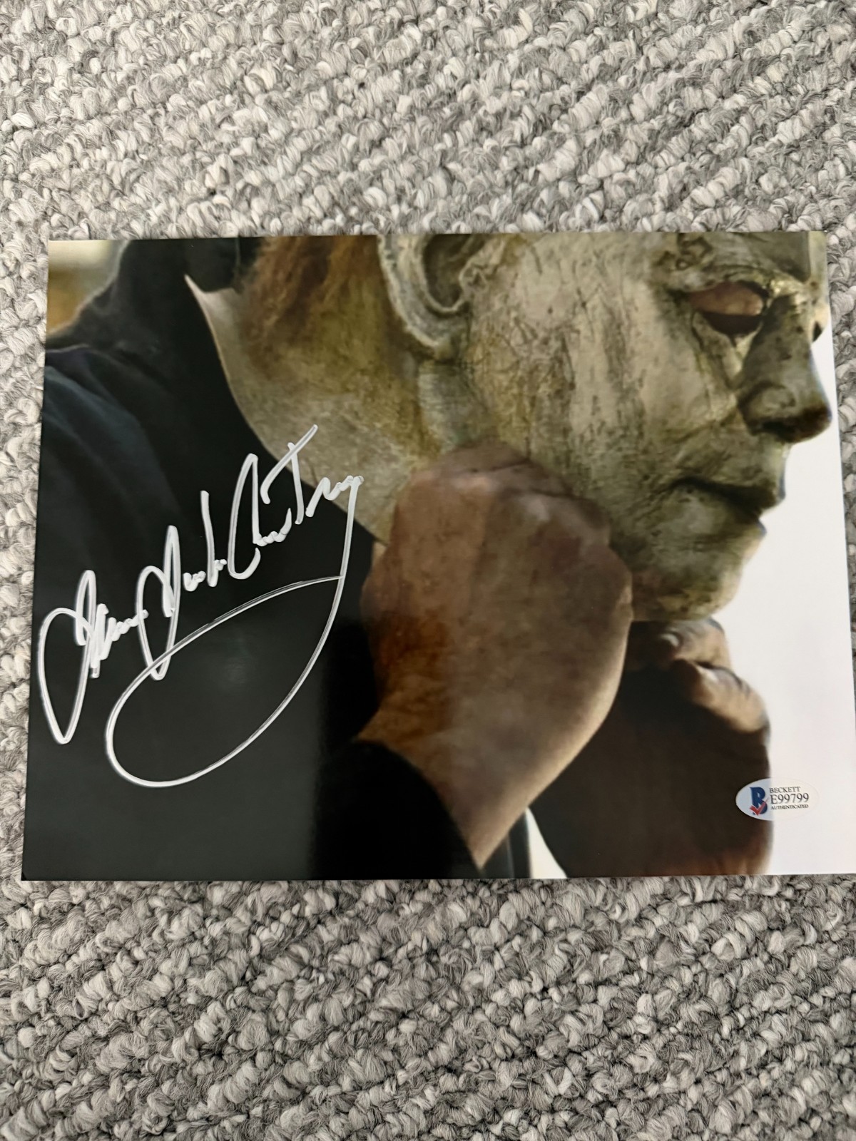James Jude Courtney – 8 x 10 Halloween Signed Certified