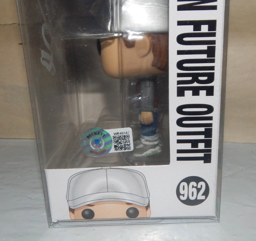 Funko Pop! MICHAEL J FOX Signed 962 Back to the Future Marty Figure Beckett COA