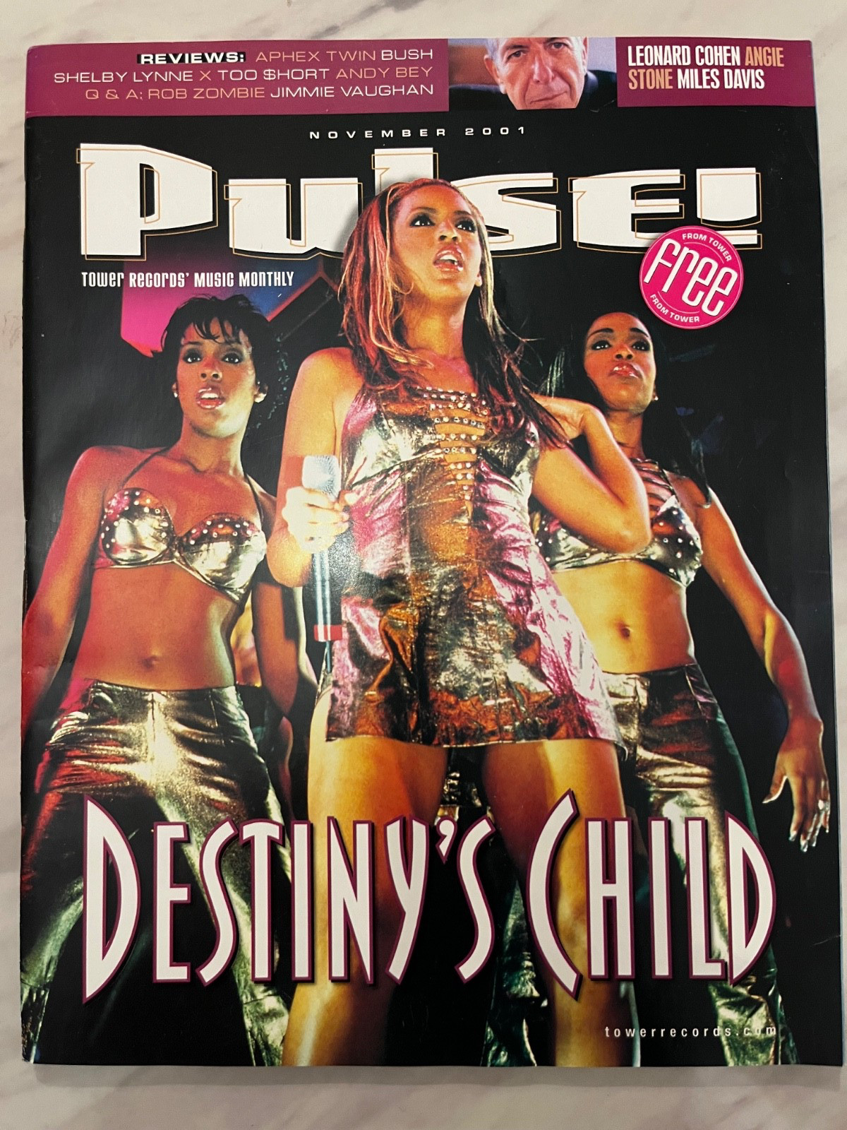 NEW Pulse Magazine November 2001 Destiny’s Child-Angie Stone-Leonard Cohen-Miles