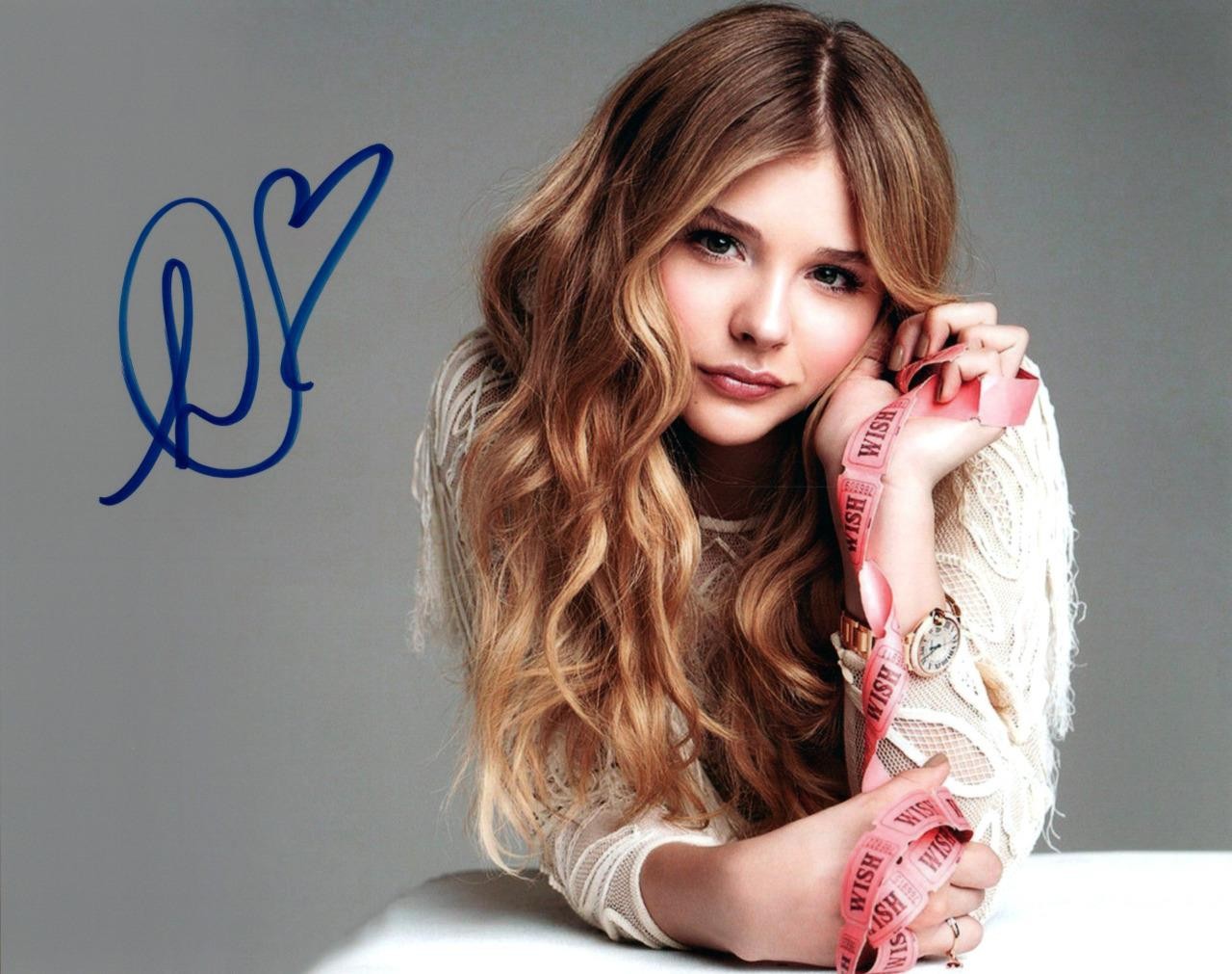 Chloe Grace Moretz autographed 8×10 Picture Photo signed Pic with COA