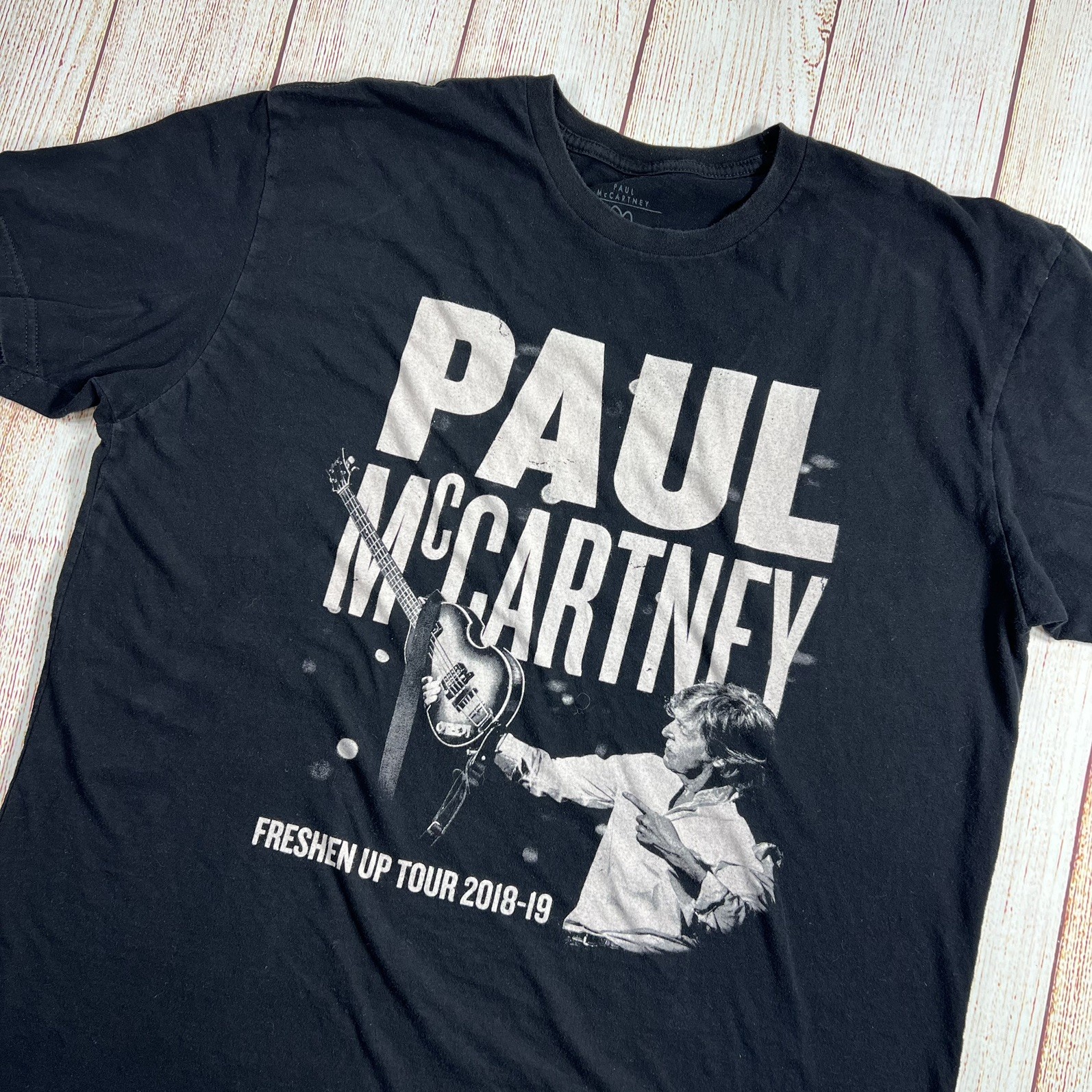 Paul McCartney Freshen Up Tour 2018-19 Black T-Shirt Unisex Size XL Tour Shirt
