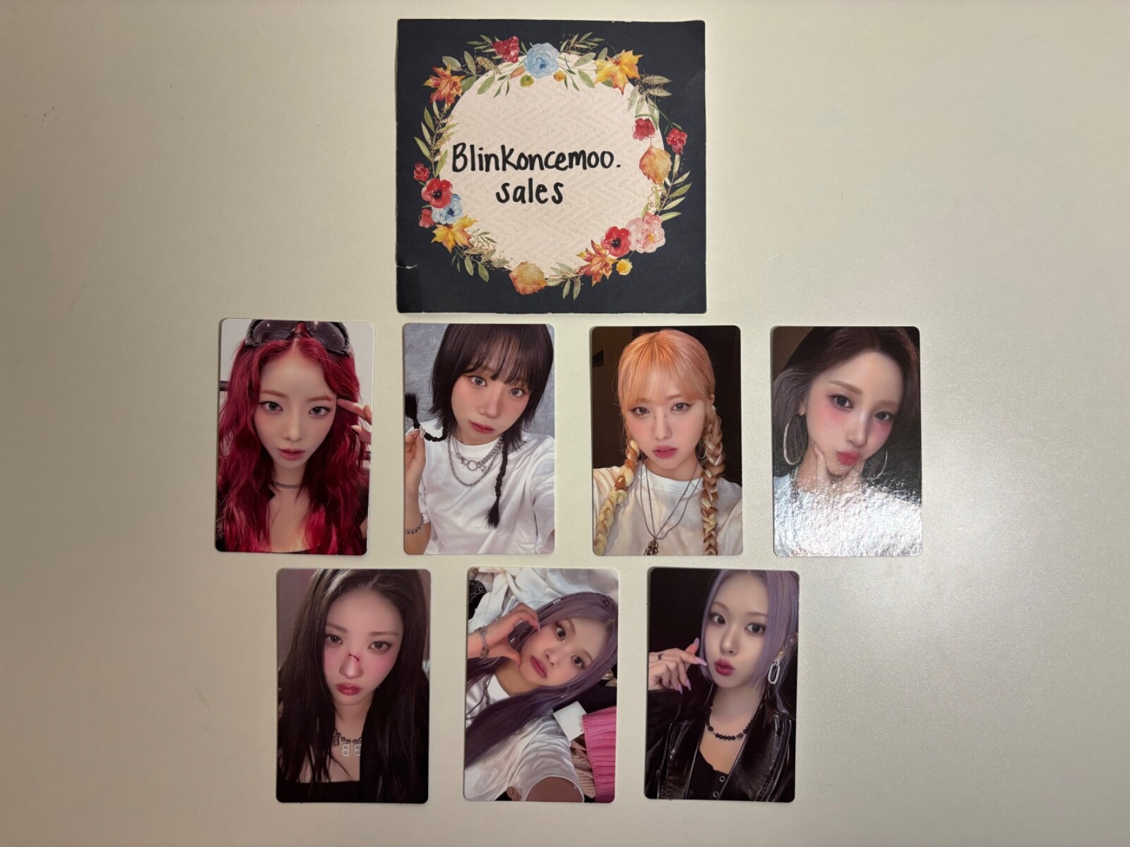 Purple Kiss BXX album photocards (PCs)