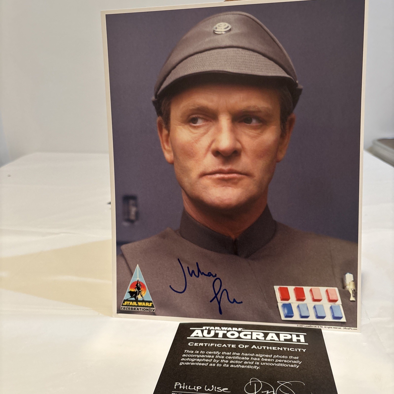 Julian Glover autographed 8×10 photo COA General Veer Star Wars James Bond