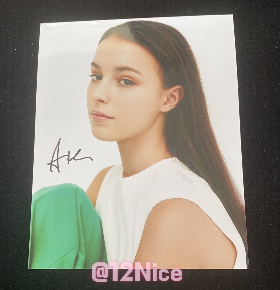 Anna Shcherbakova Ania Autographed Signed Photo Autographs figure skating #Nice