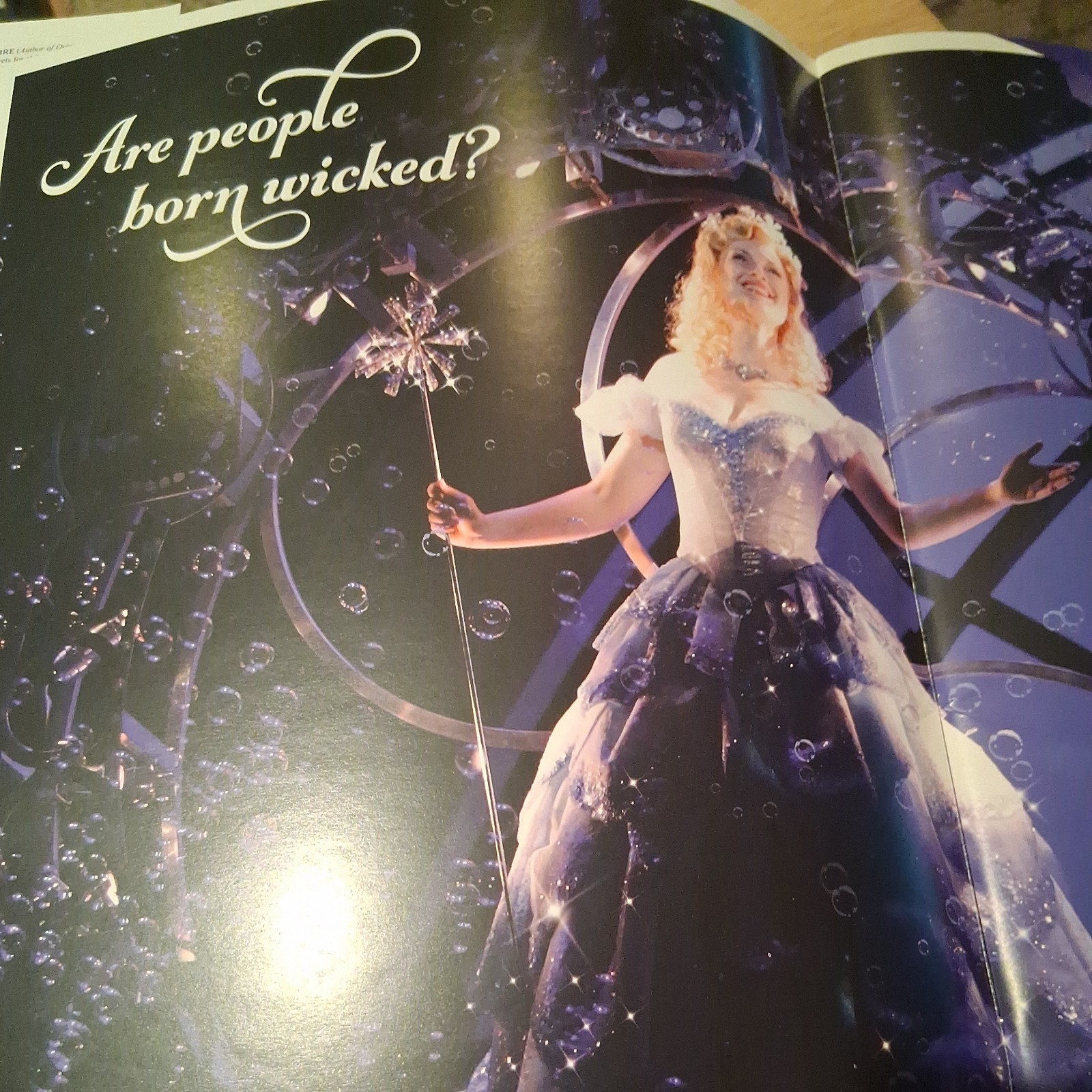 Wicked 2015 Show Program Flyer Theatre Broadway Indina Menzel Kristin Chenoweth