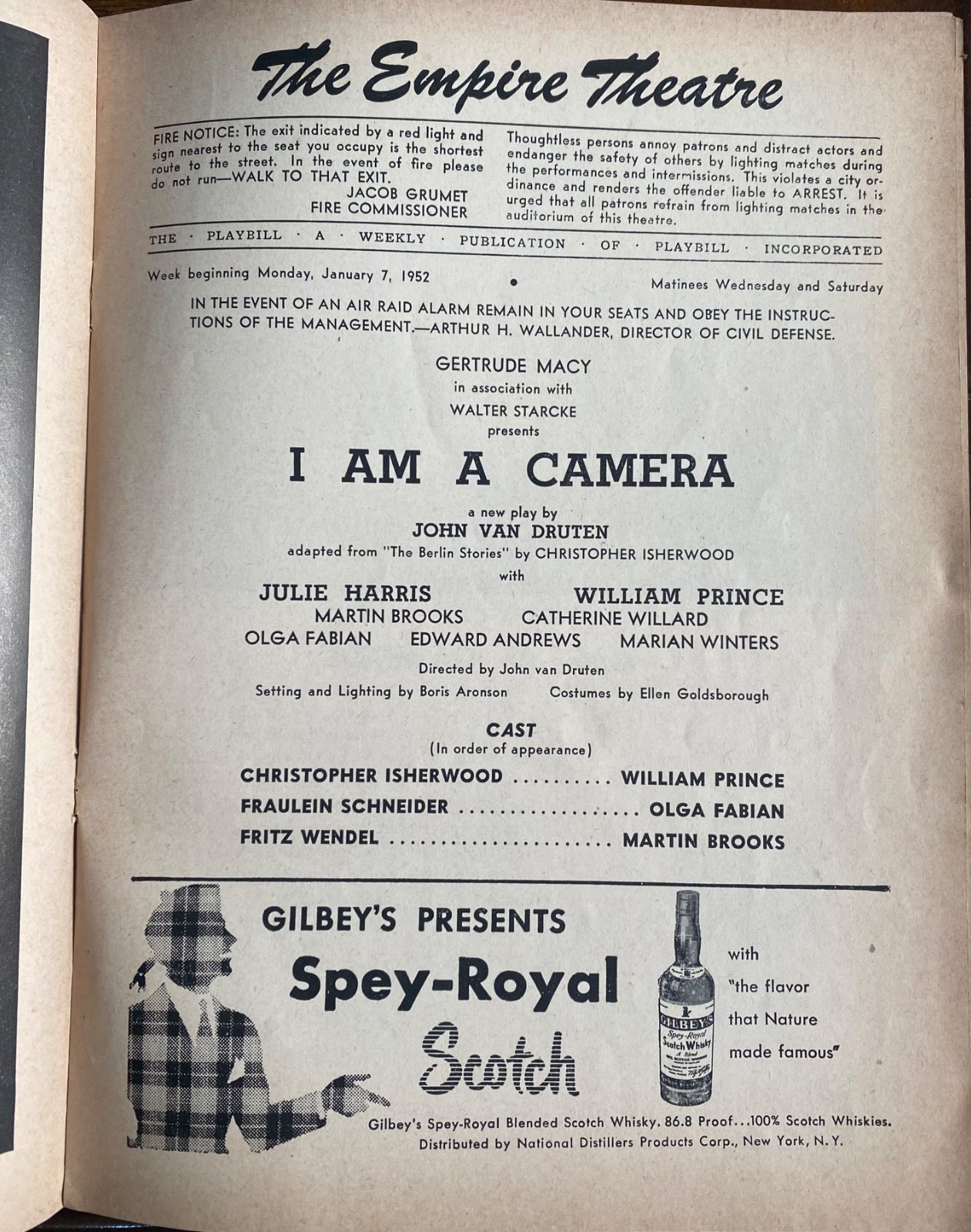 I AM A CAMERA Playbill JULIE HARRIS / WILLIAM PRINCE / MARTIN BROOKS NYC 1952