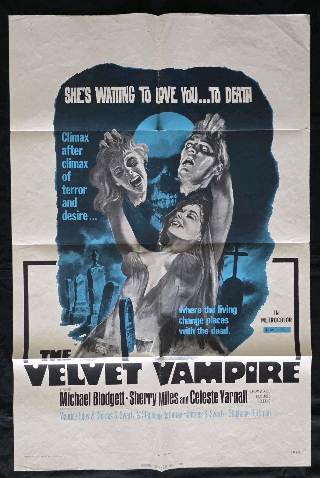 1972 ‘VELVET VAMPIRE” 27×41’ folded one sheet Horror