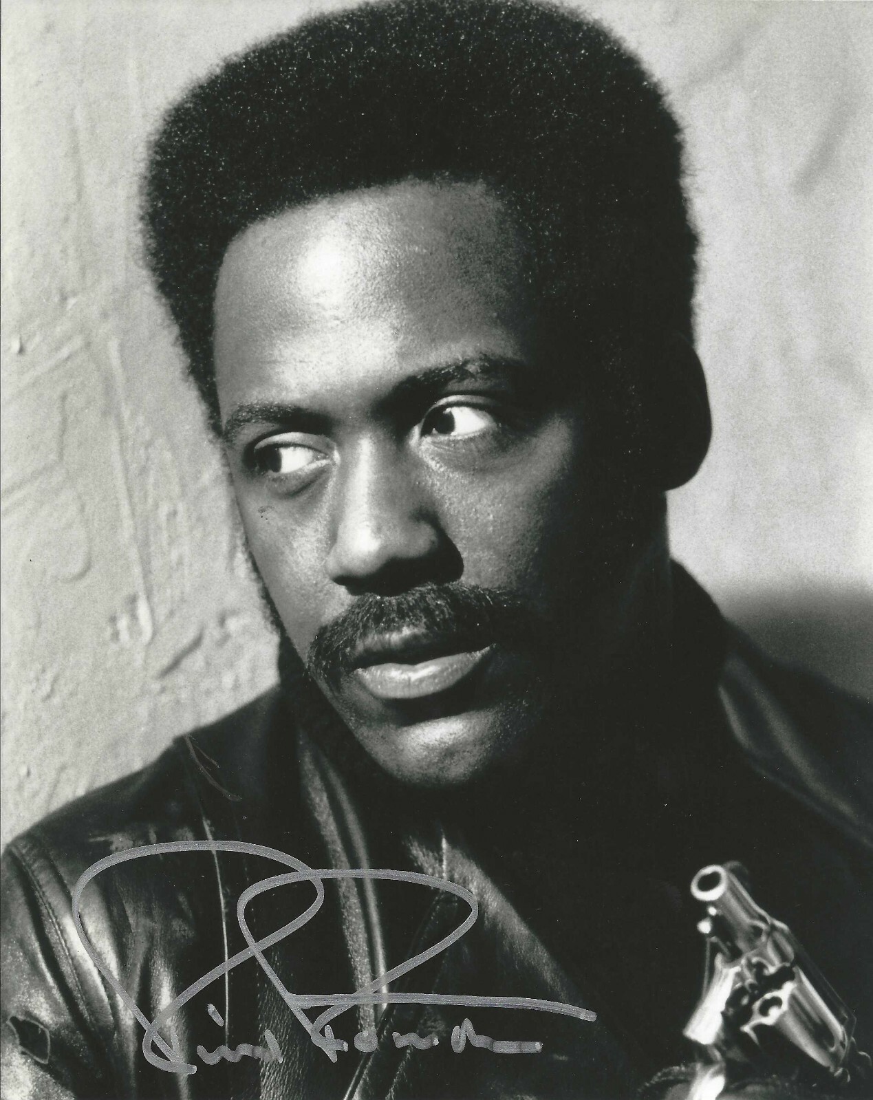 RICHARD ROUNDTREE Signed Autographed 8×10 Photo SHAFT