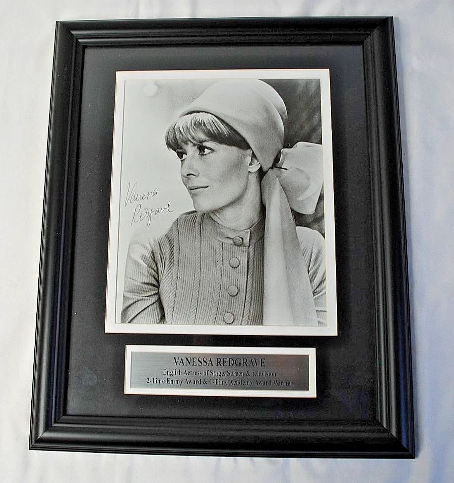 Vanessa Redgrave 8″ x 10″ Framed Plaque Signed Picture – COA JG AUTOGRAPHS