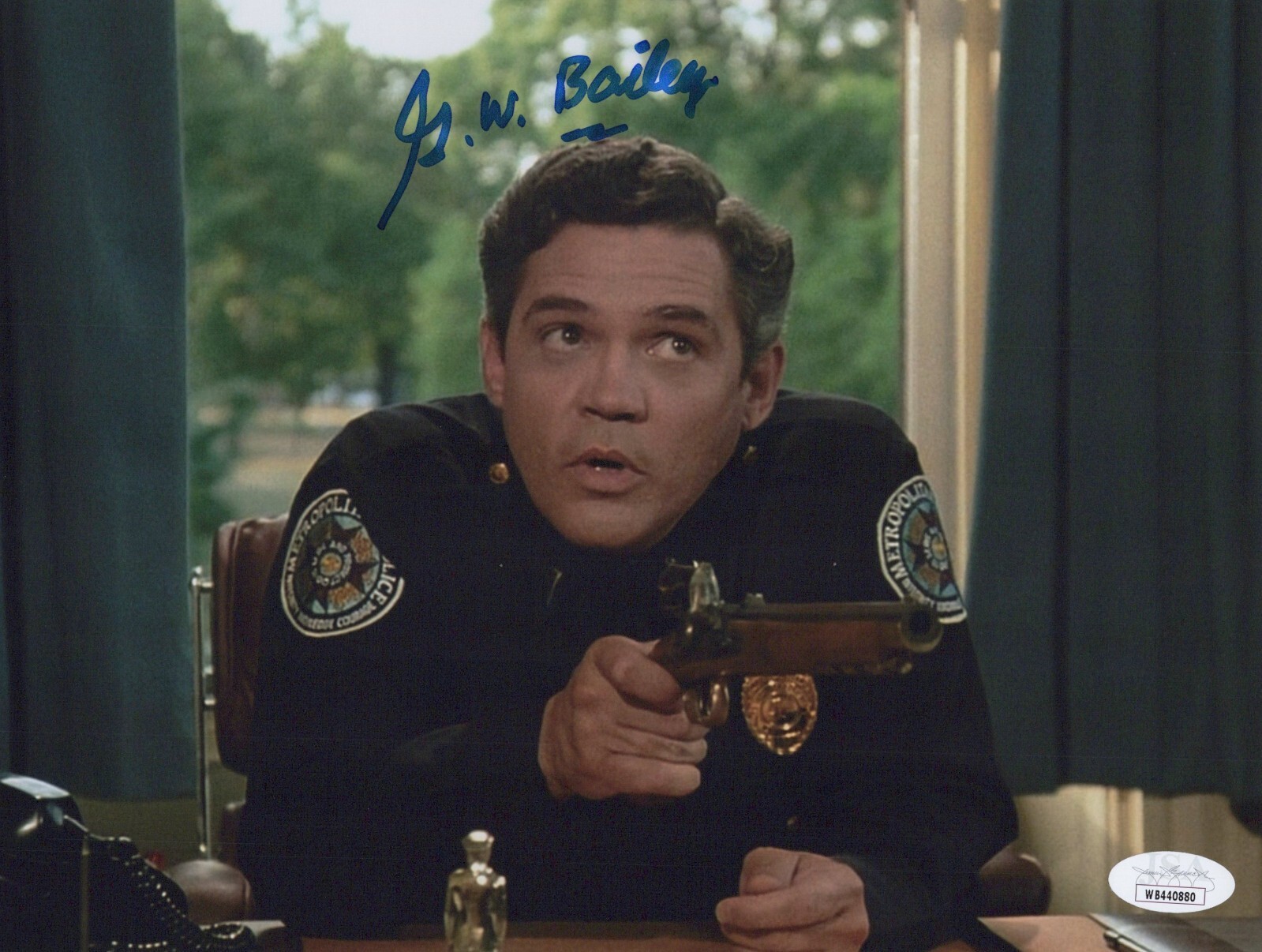 GW BAILEY Hand Signed POLICE ACADEMY 8×10 Photo AUTHENTIC Autograph JSA COA CERT