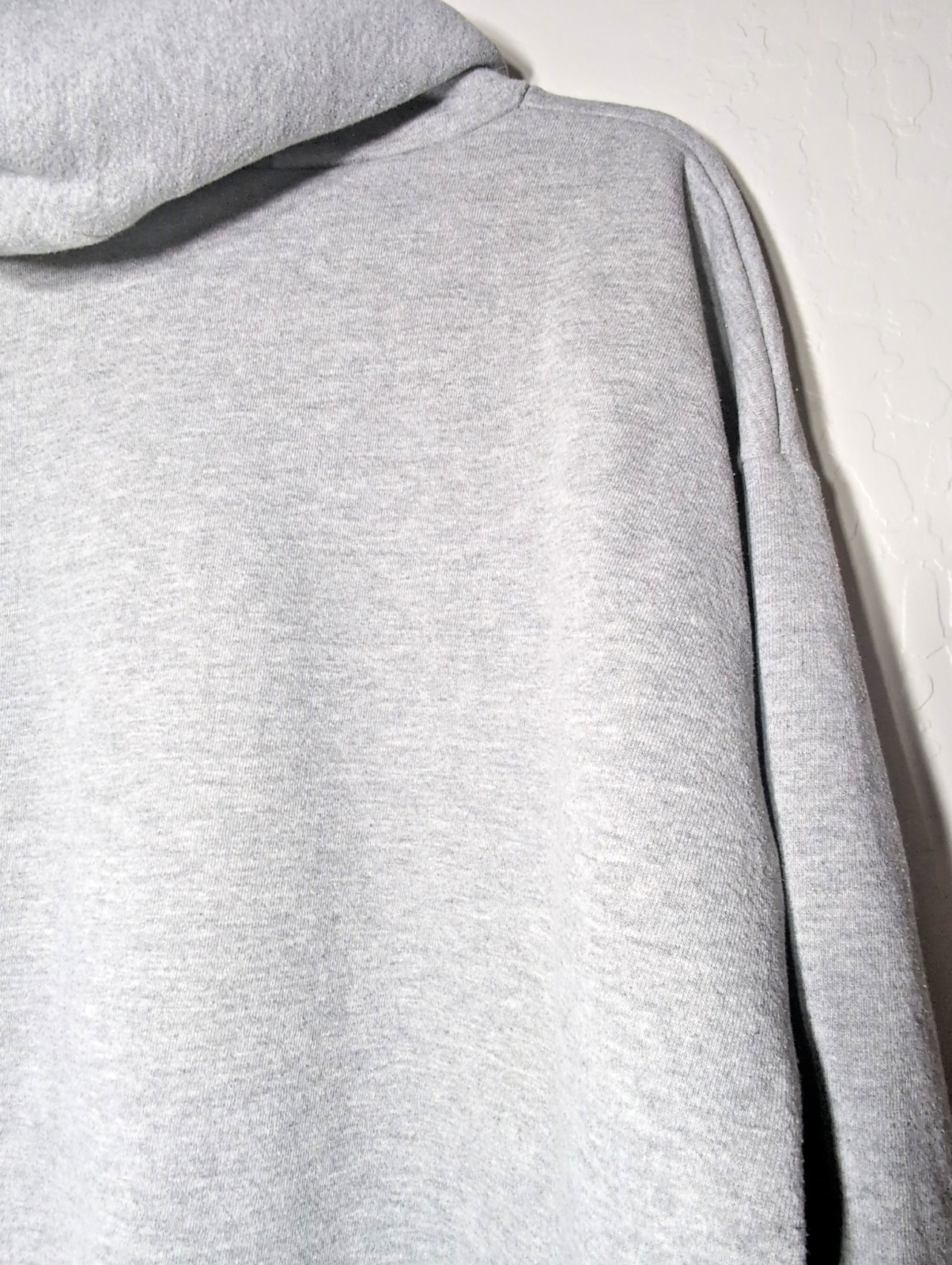 Vintage “The O.C.” Men’s XL Gray Zip Hoodie TV Show Crew Jacket Retro California